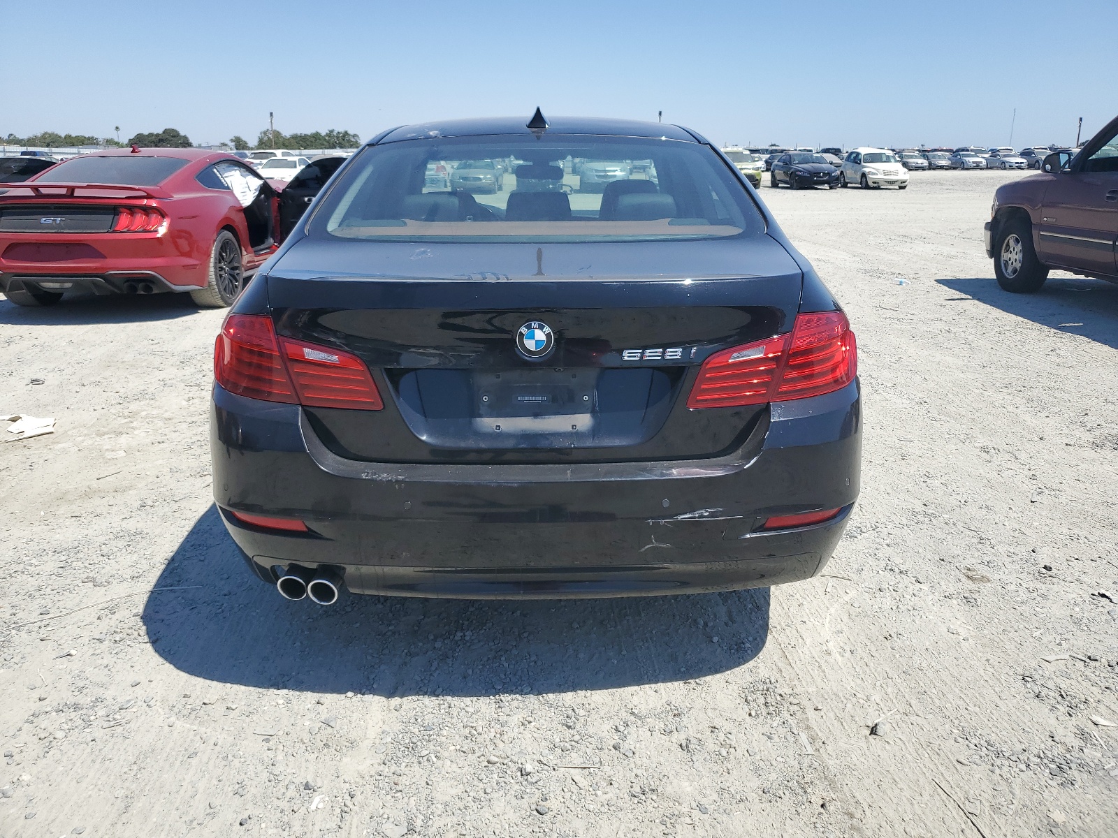 2016 BMW 528 I vin: WBA5A5C52GG352258