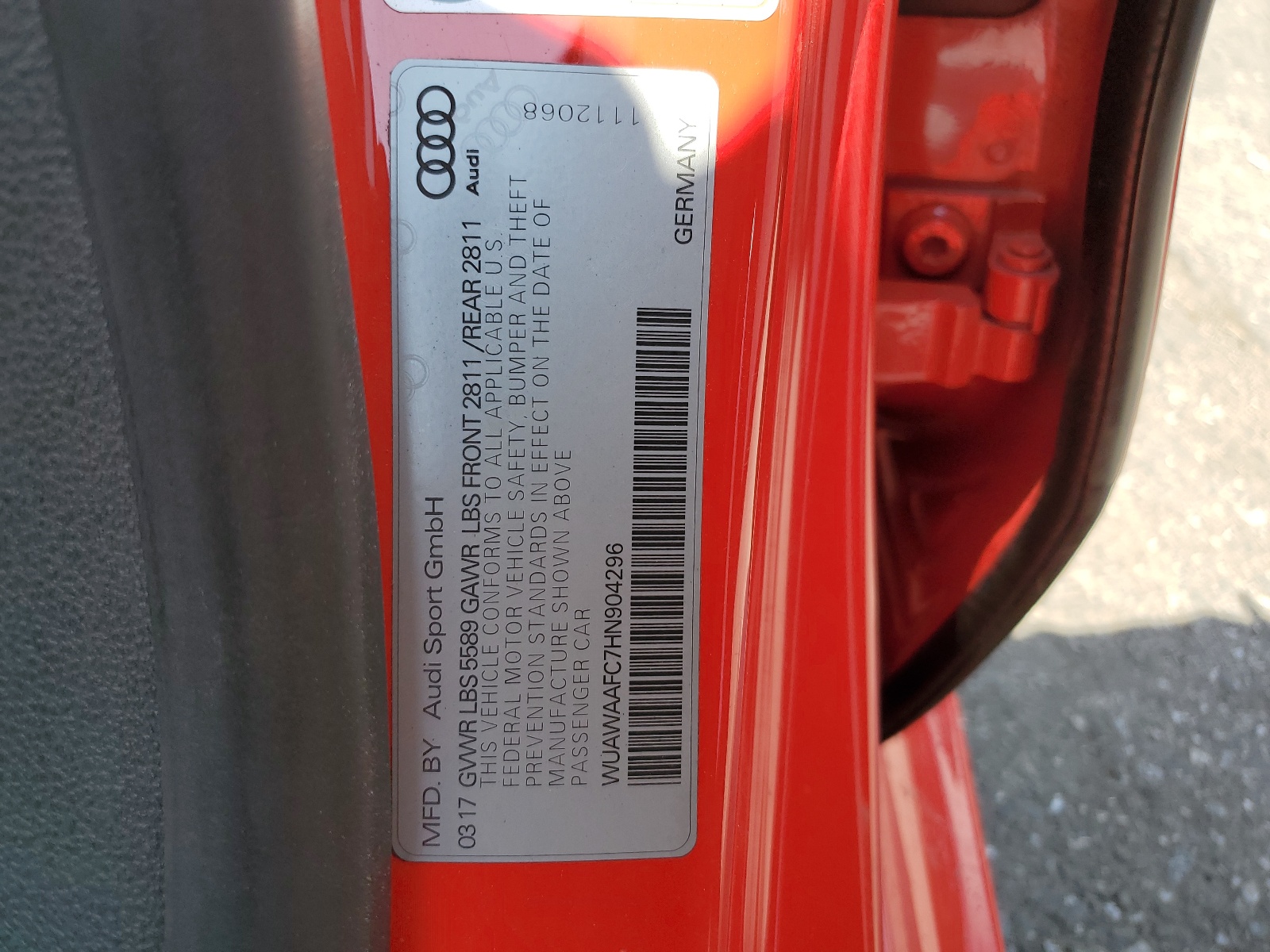 WUAWAAFC7HN904296 2017 Audi Rs7 Prestige