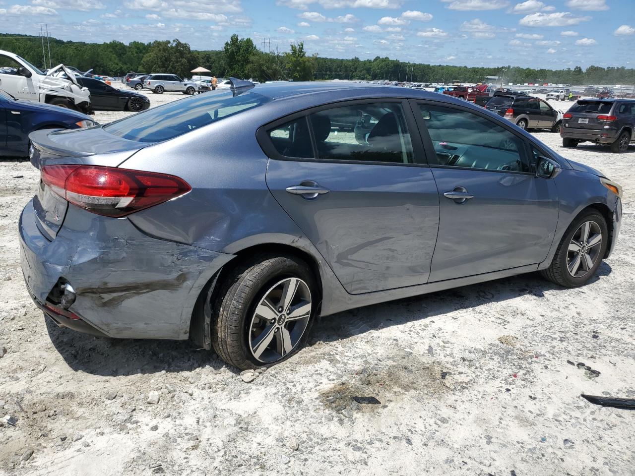 2018 Kia Forte Lx VIN: 3KPFL4A76JE275269 Lot: 62209944