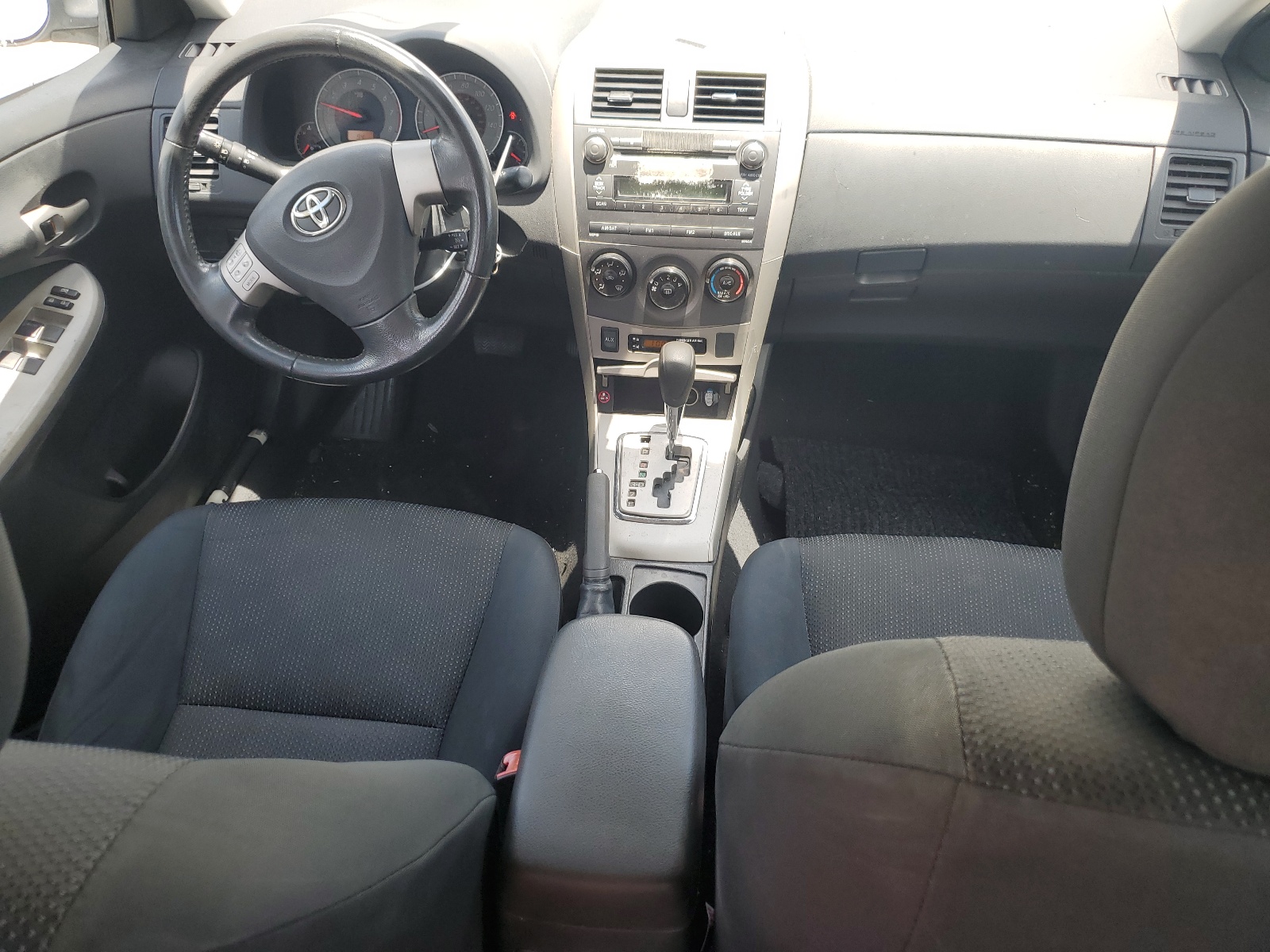 1NXBU4EE0AZ305609 2010 Toyota Corolla Base