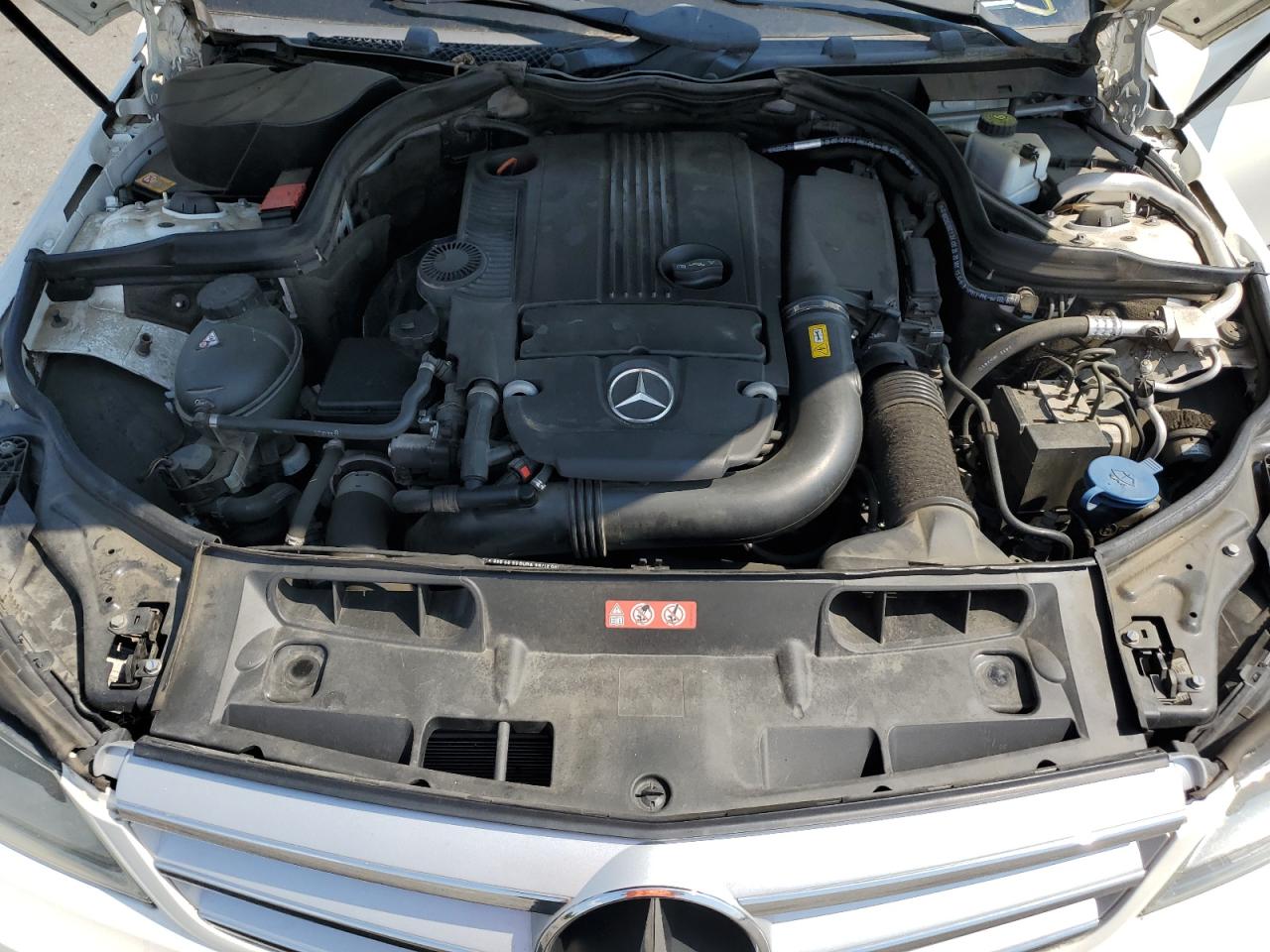 2013 Mercedes-Benz C 250 VIN: WDDGF4HB1DR270596 Lot: 62151224