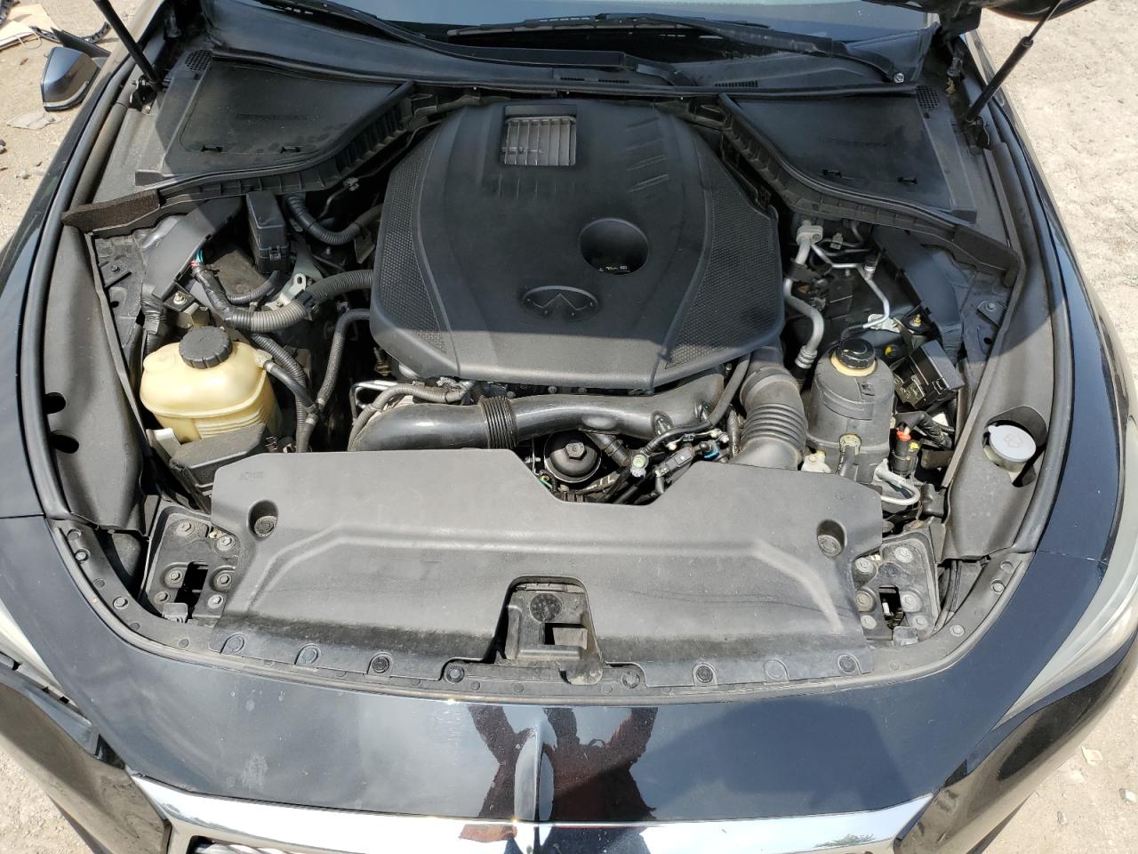2017 Infiniti Q60 - Image 11