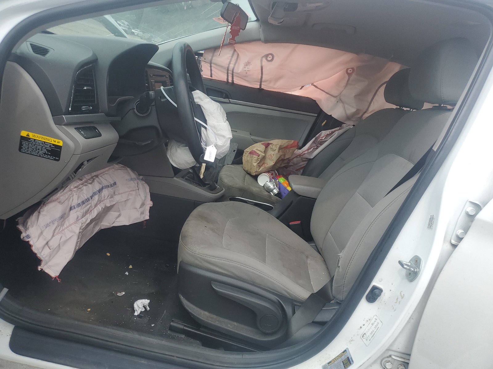 5NPD74LF8HH101239 2017 Hyundai Elantra Se