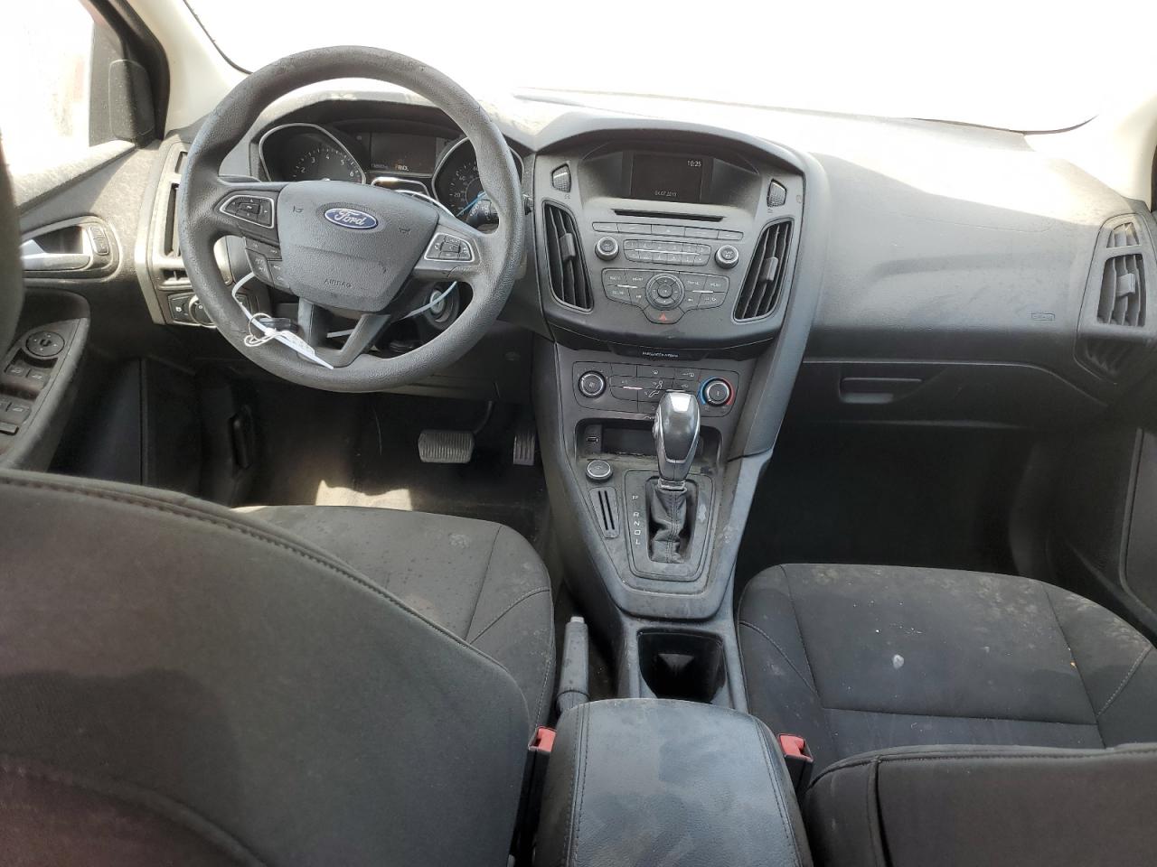 1FADP3K21FL282868 2015 Ford Focus Se
