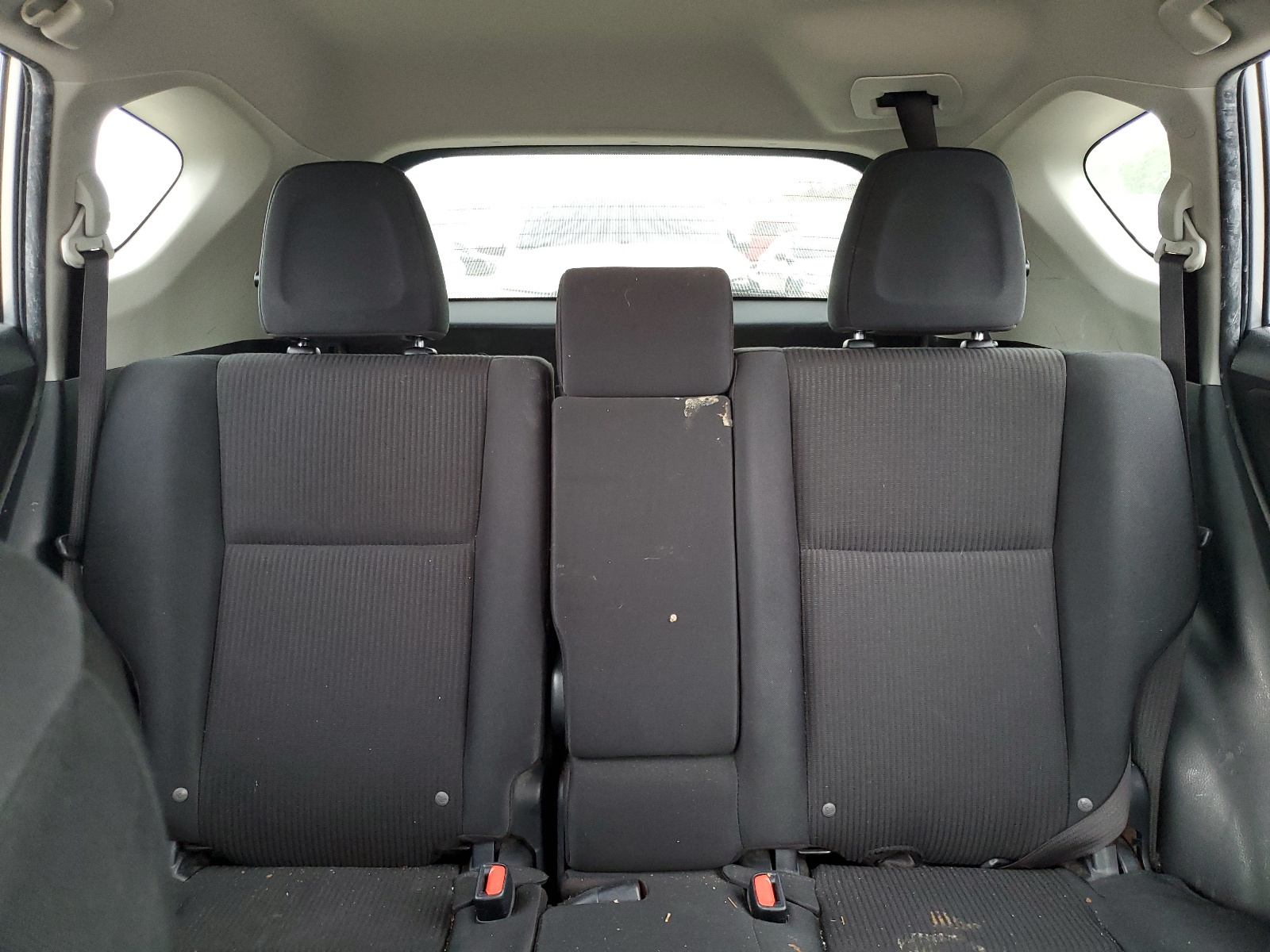 JTMZFREV2JJ158012 2018 Toyota Rav4 Le