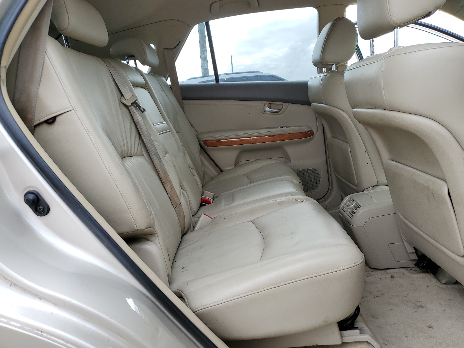 JTJGA31U440005042 2004 Lexus Rx 330