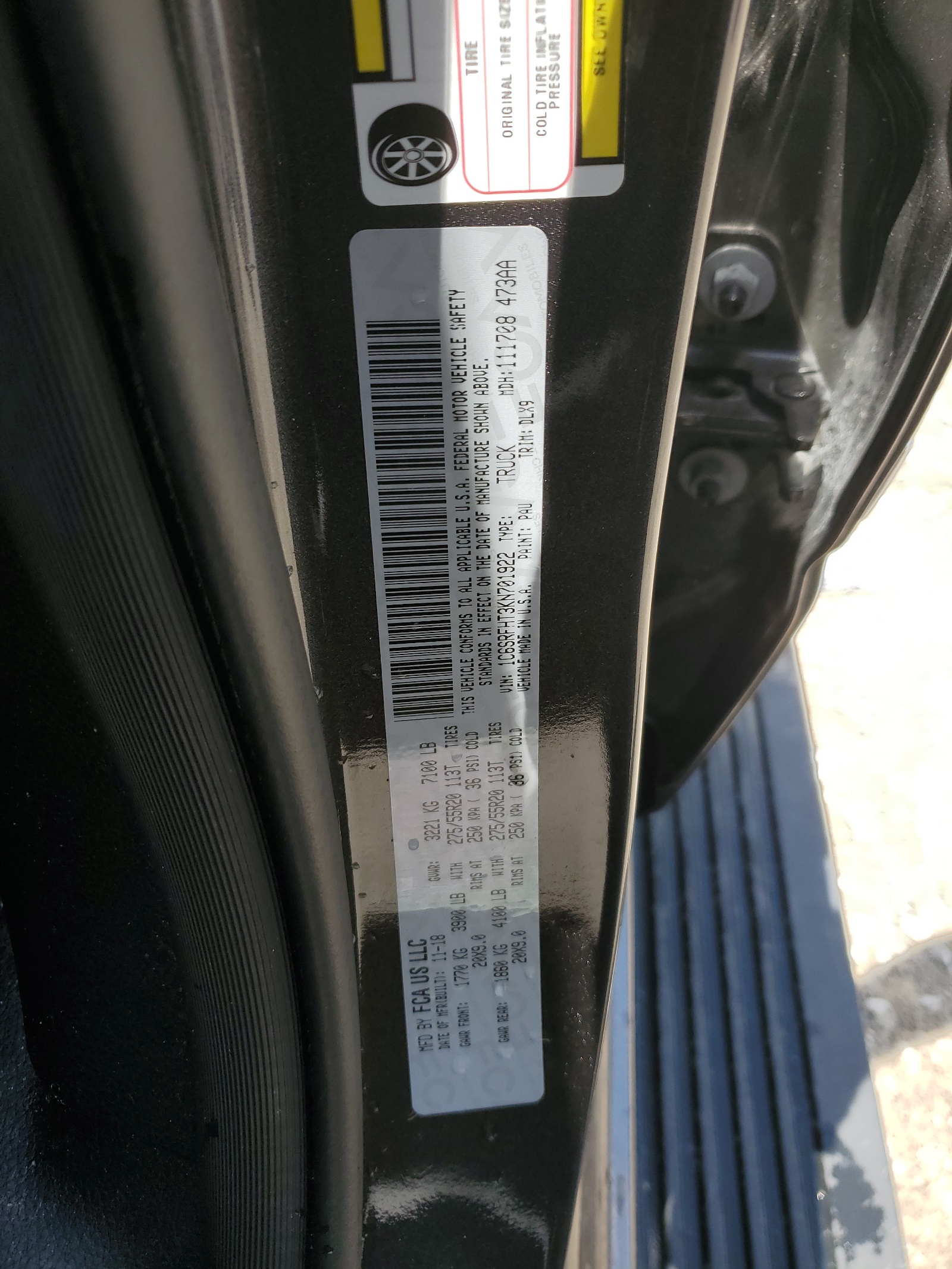 1C6SRFHT3KN701922 2019 Ram 1500 Limited