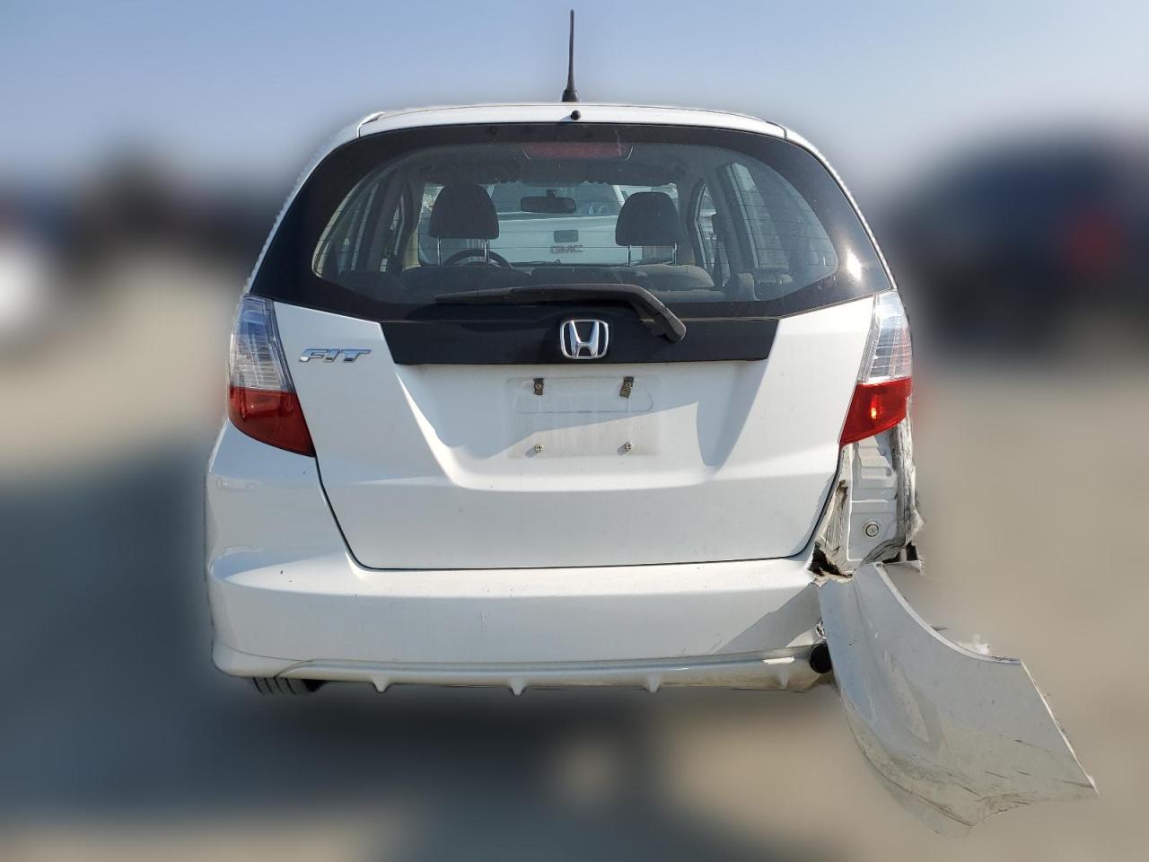 2013 Honda Fit VIN: JHMGE8H32DC065268 Lot: 64216324