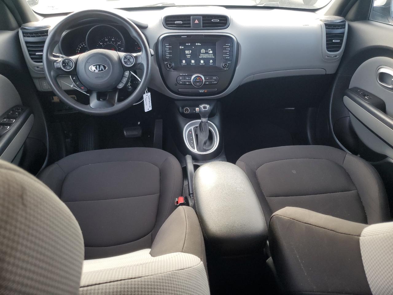 2018 Kia Soul VIN: KNDJN2A22J7888955 Lot: 64082914