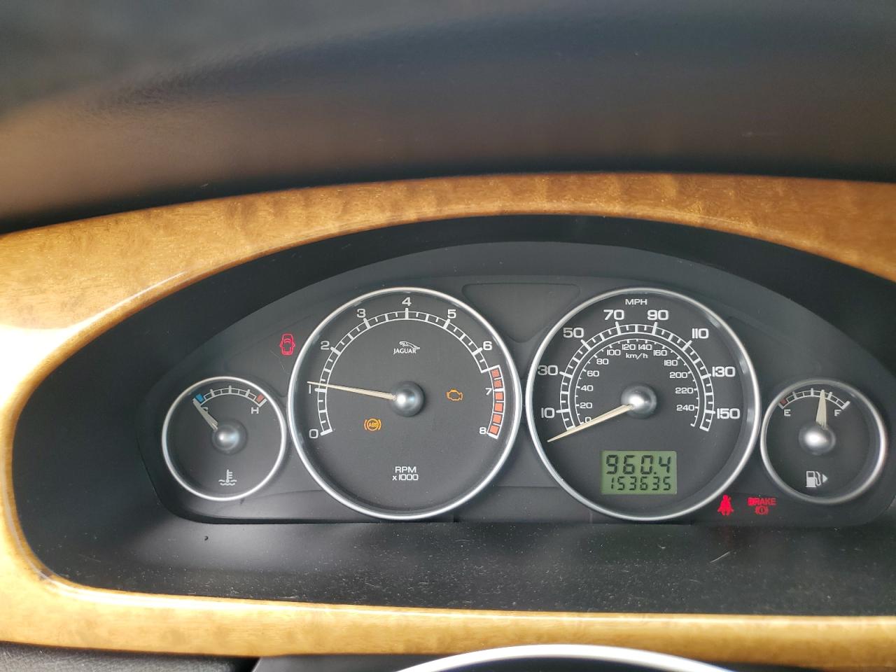 2004 Jaguar X-Type 2.5 VIN: SAJEB52D94XD73651 Lot: 62701364