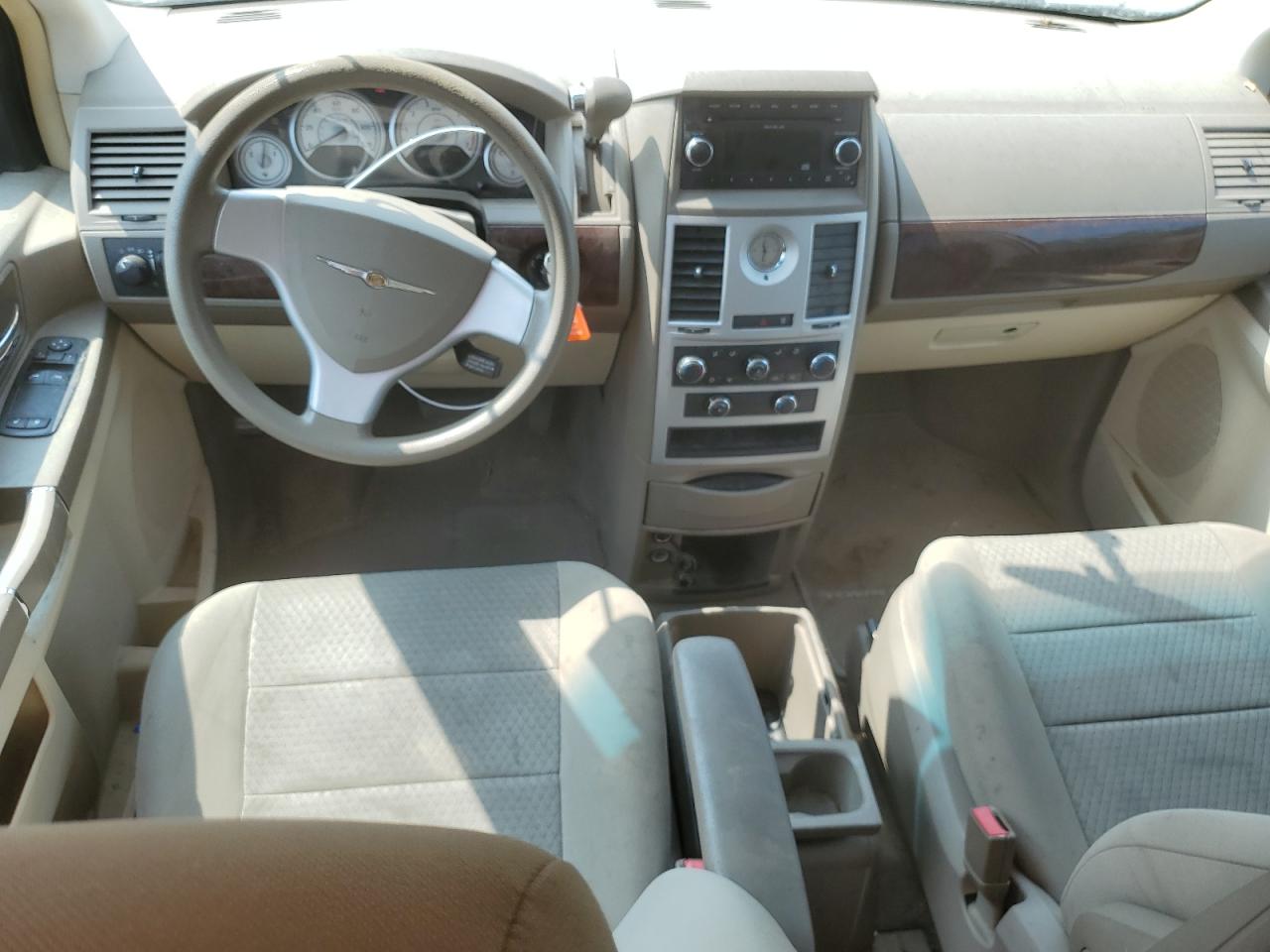 2010 Chrysler Town & Country Lx VIN: 2A4RR2D16AR392298 Lot: 63642744