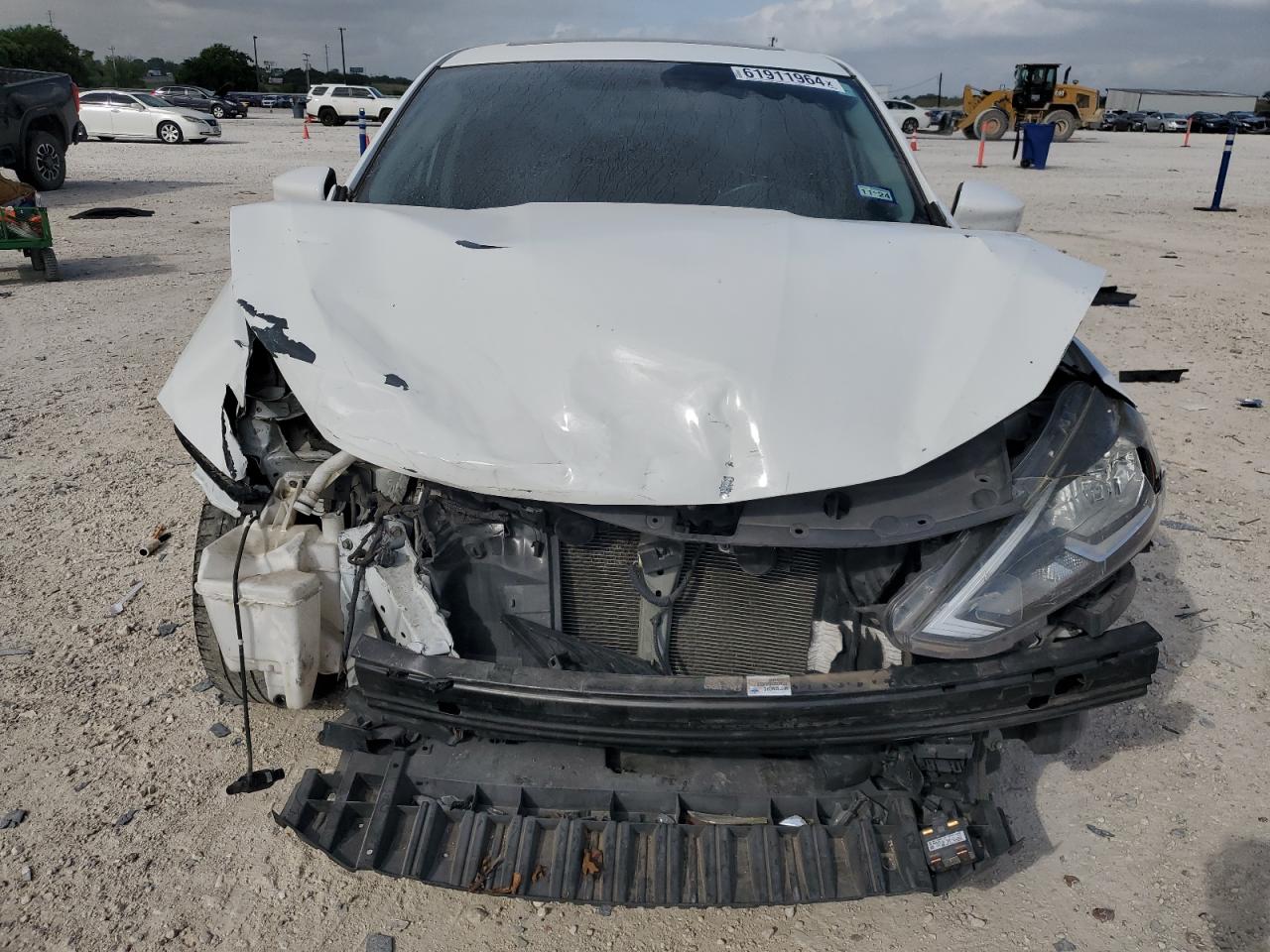 2019 Nissan Sentra - Image 5