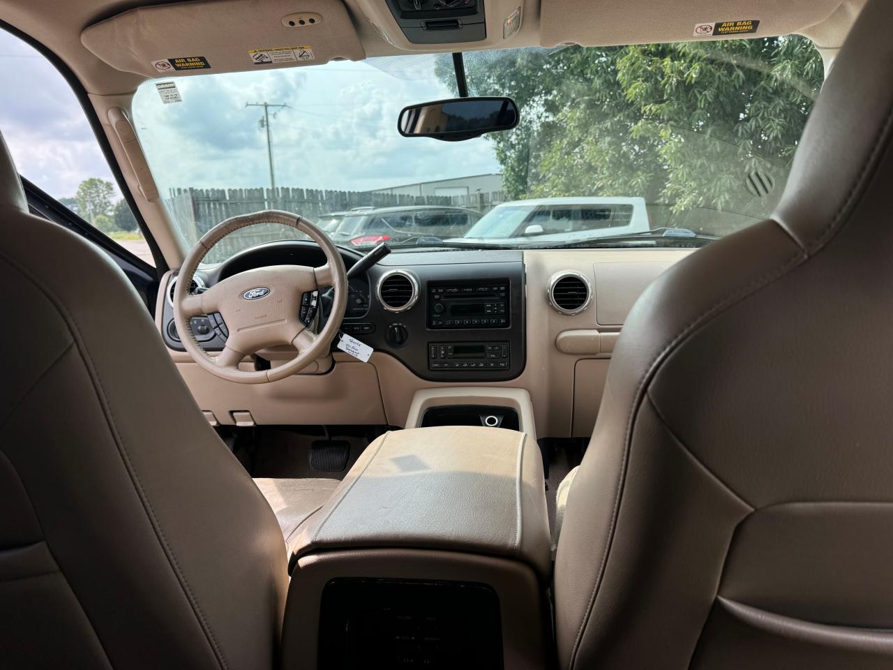 2004 Ford Expedition Eddie Bauer VIN: 1FMPU18L94LA95083 Lot: 64712514