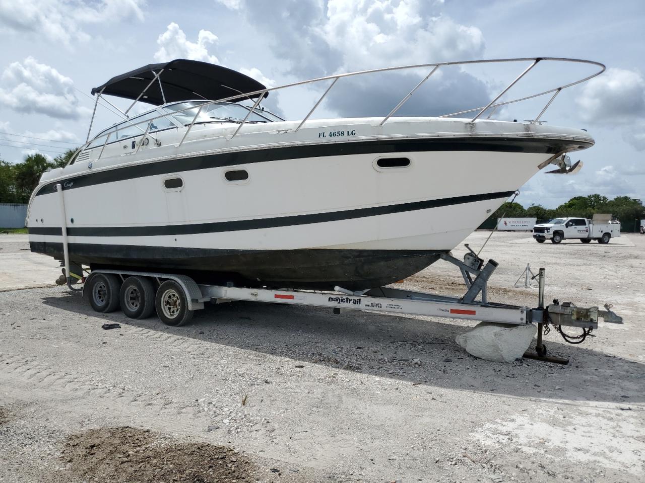 1999 Chri 300 Expres продається в West Palm Beach, FL - Minor Dent/Scratches