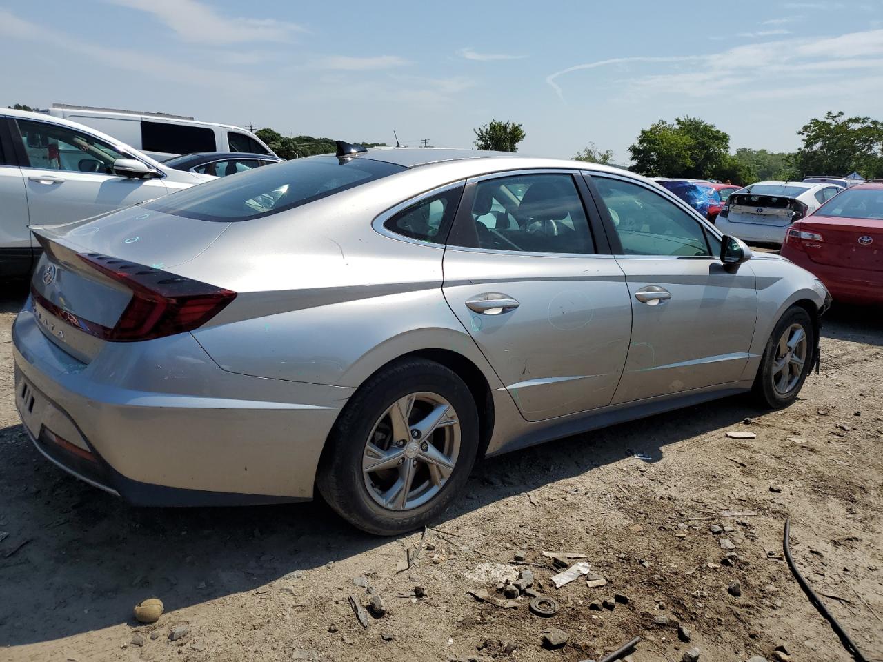 5NPEG4JA5MH096748 Hyundai Sonata SE 3