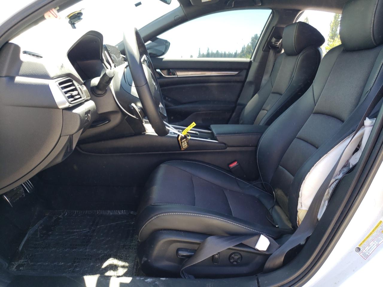 2022 Honda Accord Hybrid Sport VIN: 1HGCV3F28NA043819 Lot: 63298384