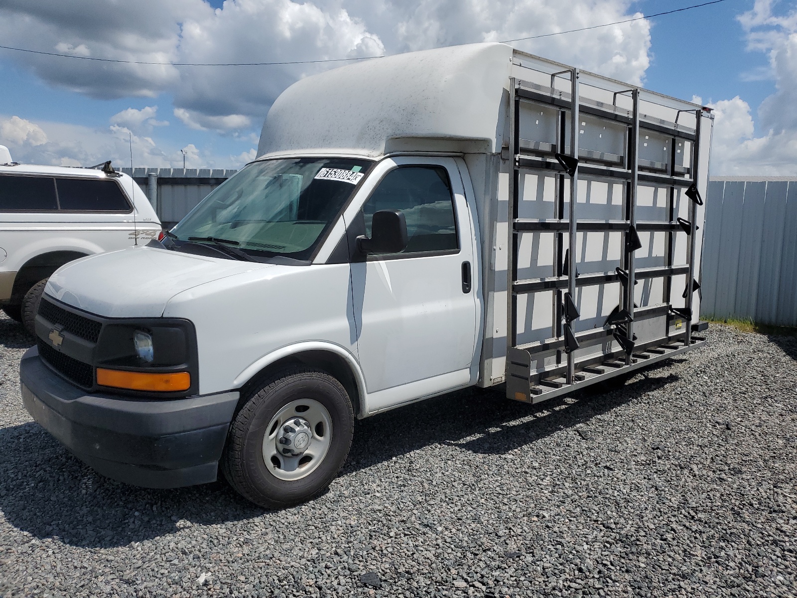 1GB0GRFF7H1149026 2017 Chevrolet Express G3500