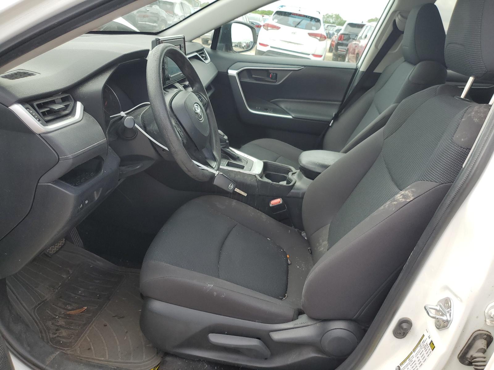 2T3H1RFV9LC064515 2020 Toyota Rav4 Le