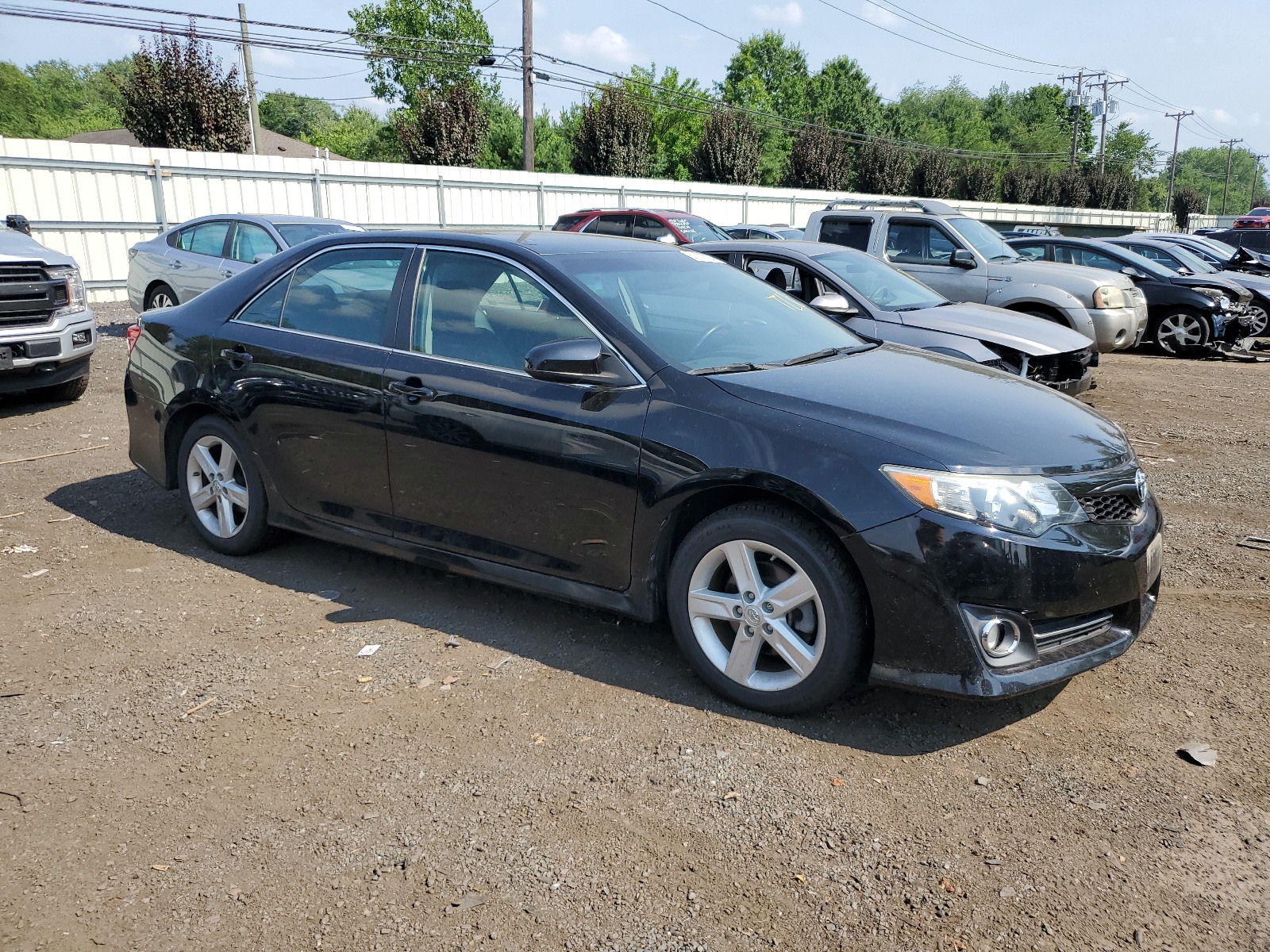 4T1BF1FK0EU440365 2014 Toyota Camry L