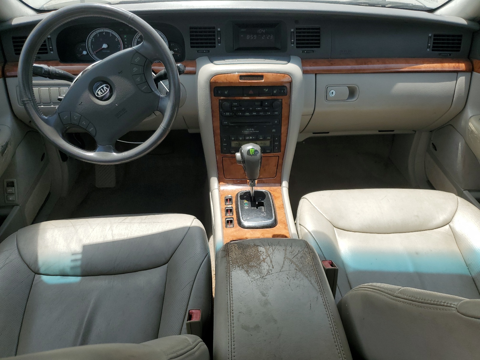 KNALD124155062120 2005 Kia Amanti