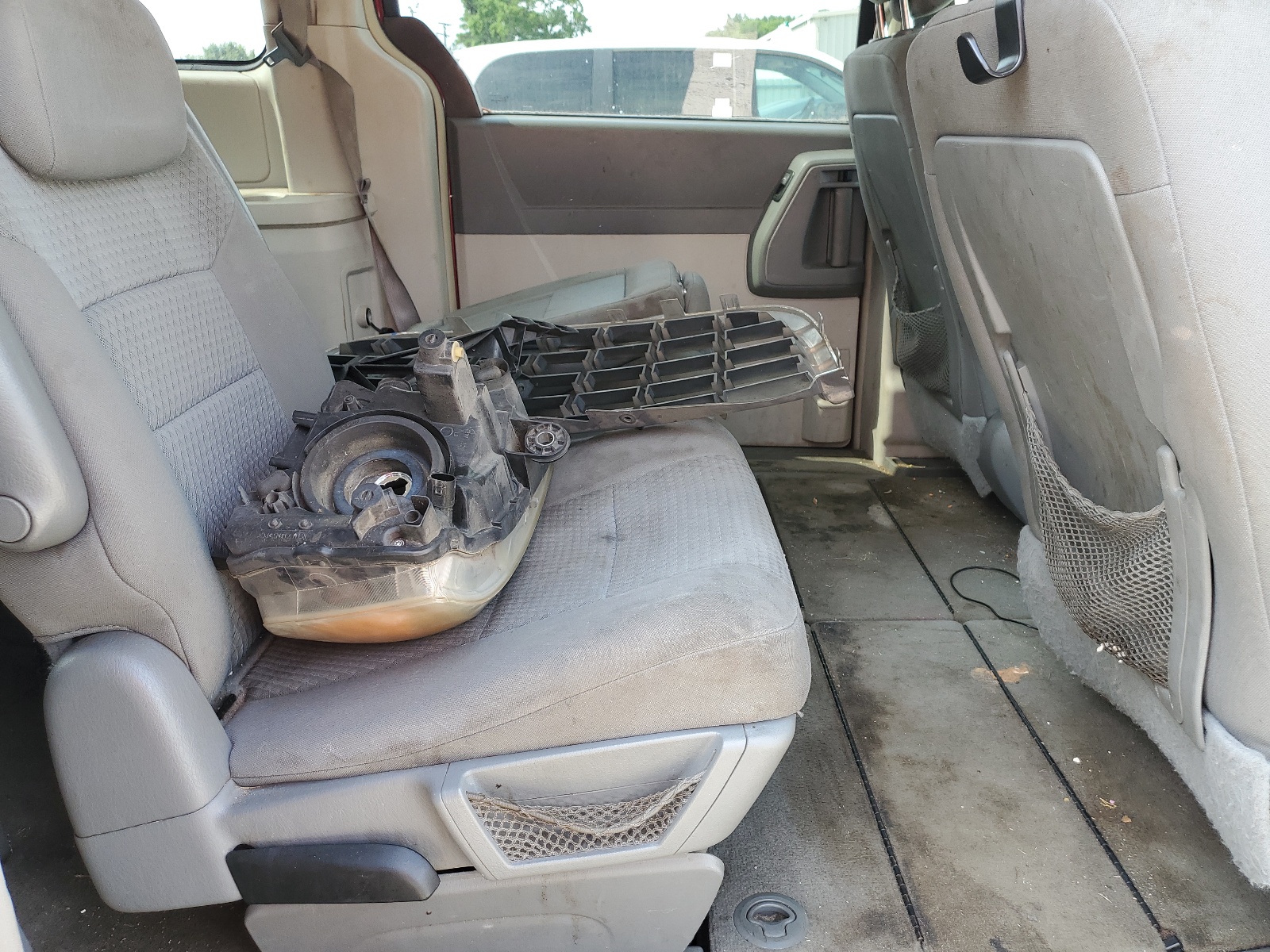 2A4RR5D16AR500839 2010 Chrysler Town & Country Touring