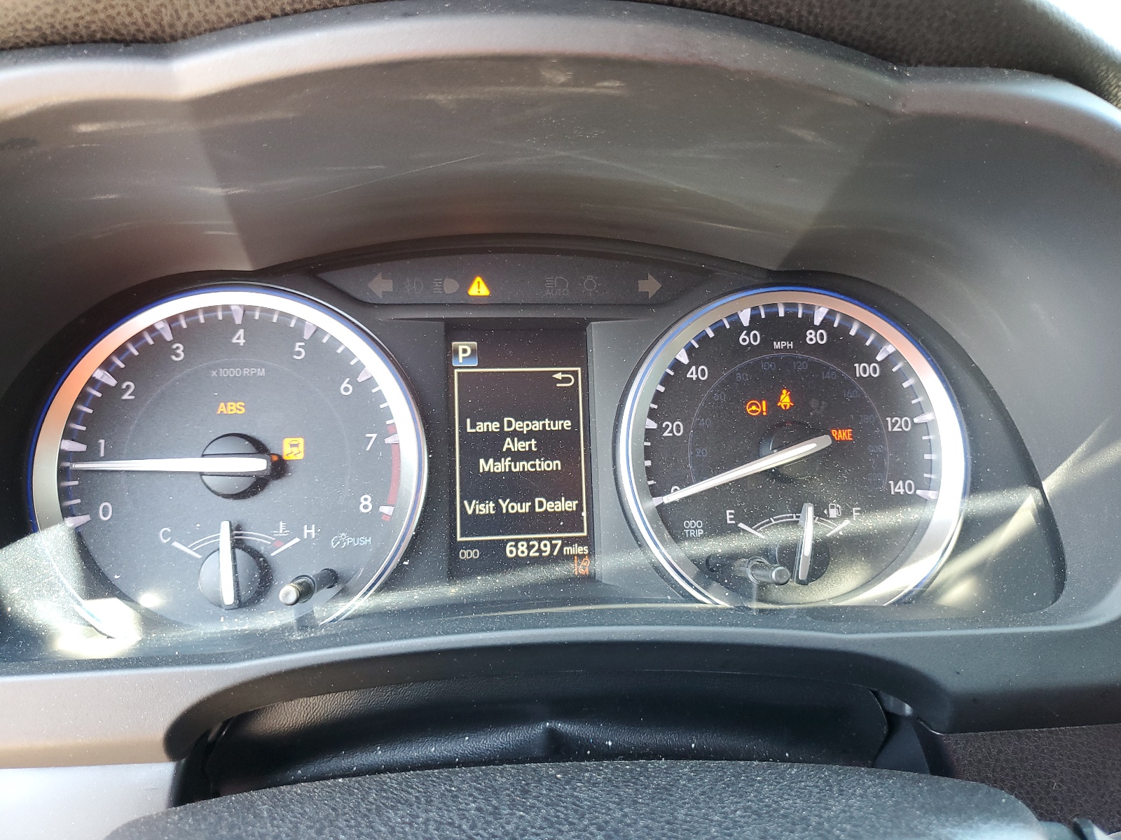 5TDYZRFH0JS259774 2018 Toyota Highlander Limited