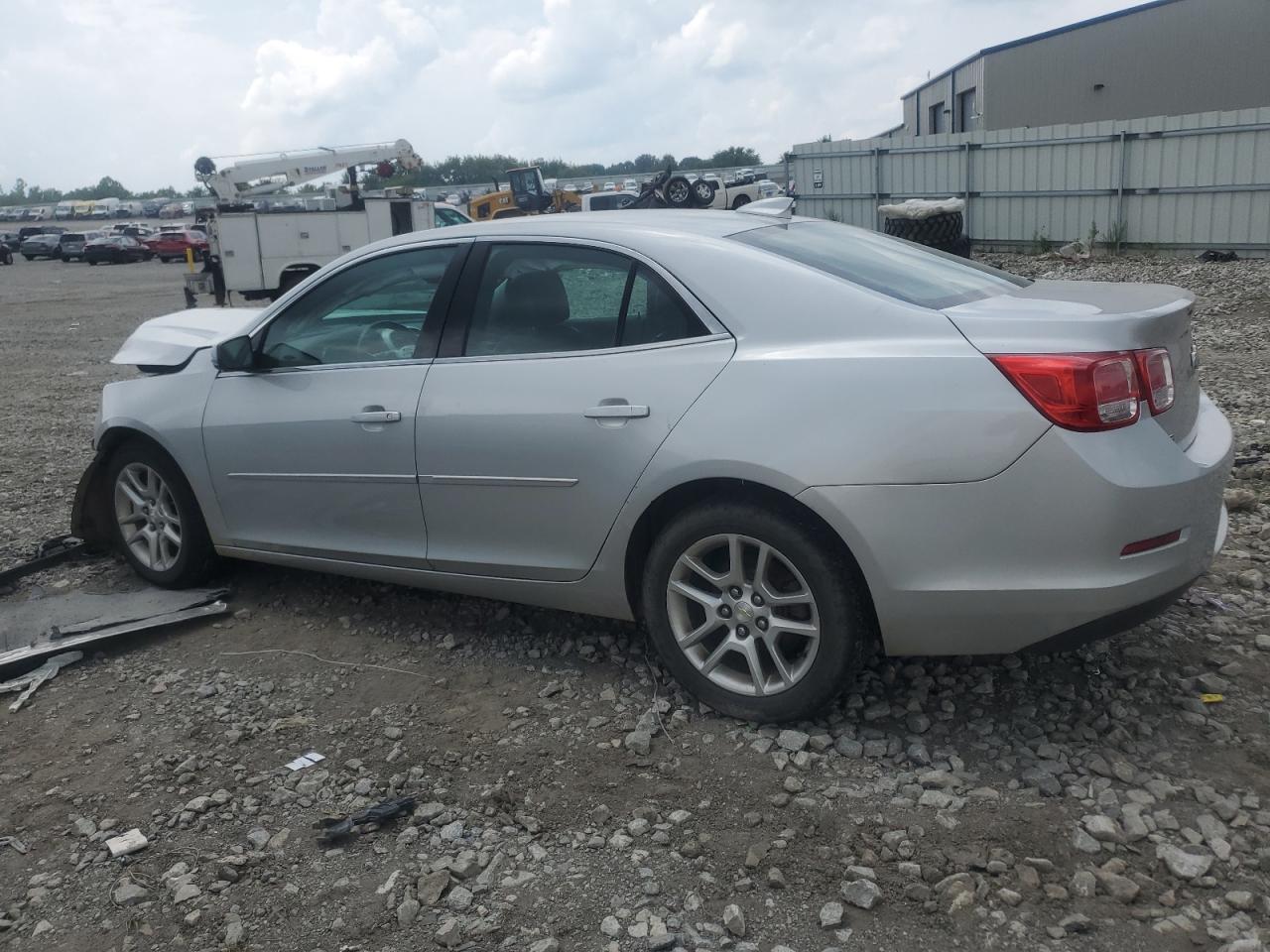 2015 Chevrolet Malibu - Image 2
