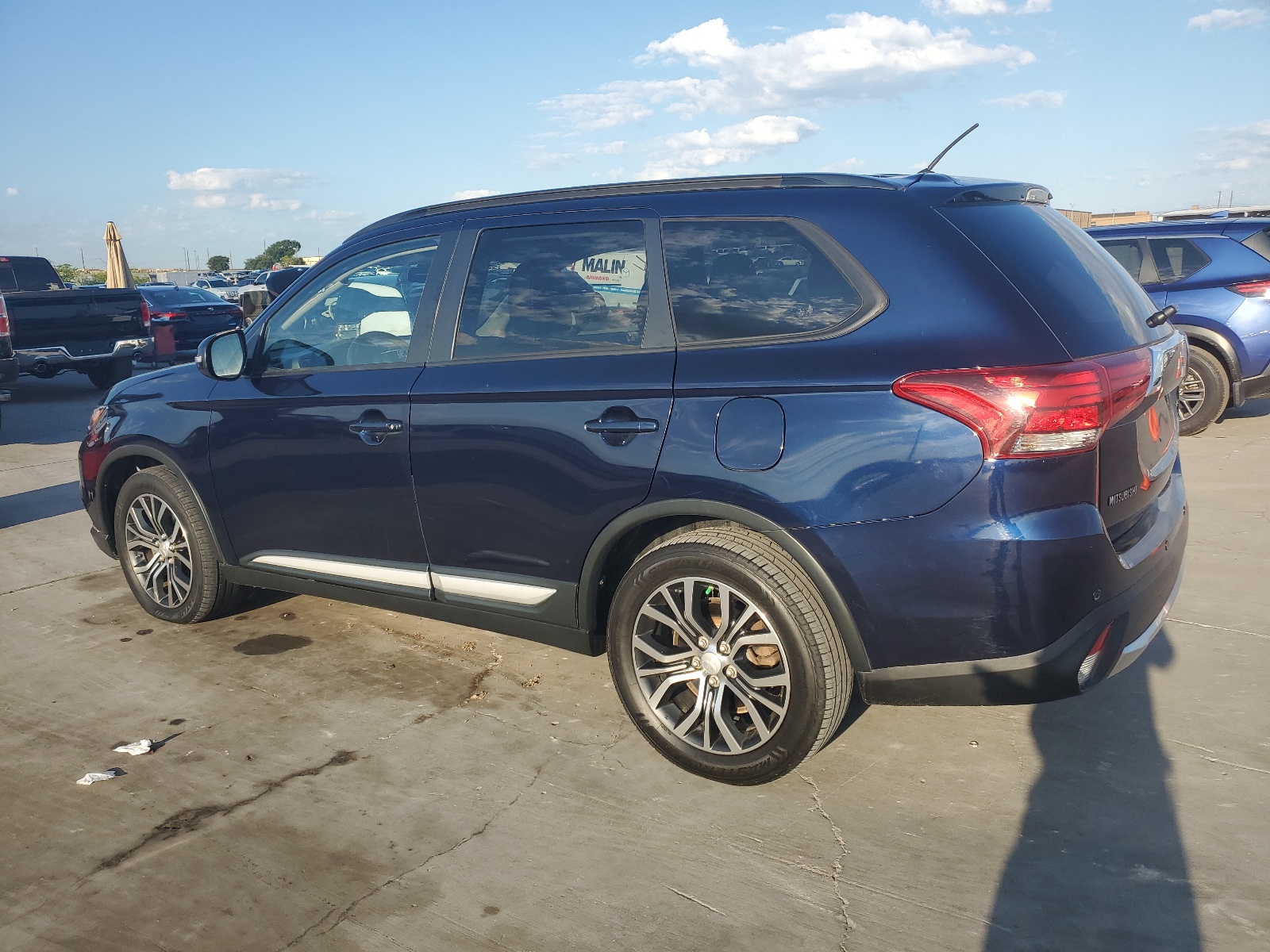 2016 Mitsubishi Outlander Se vin: JA4AZ3A38GZ005628