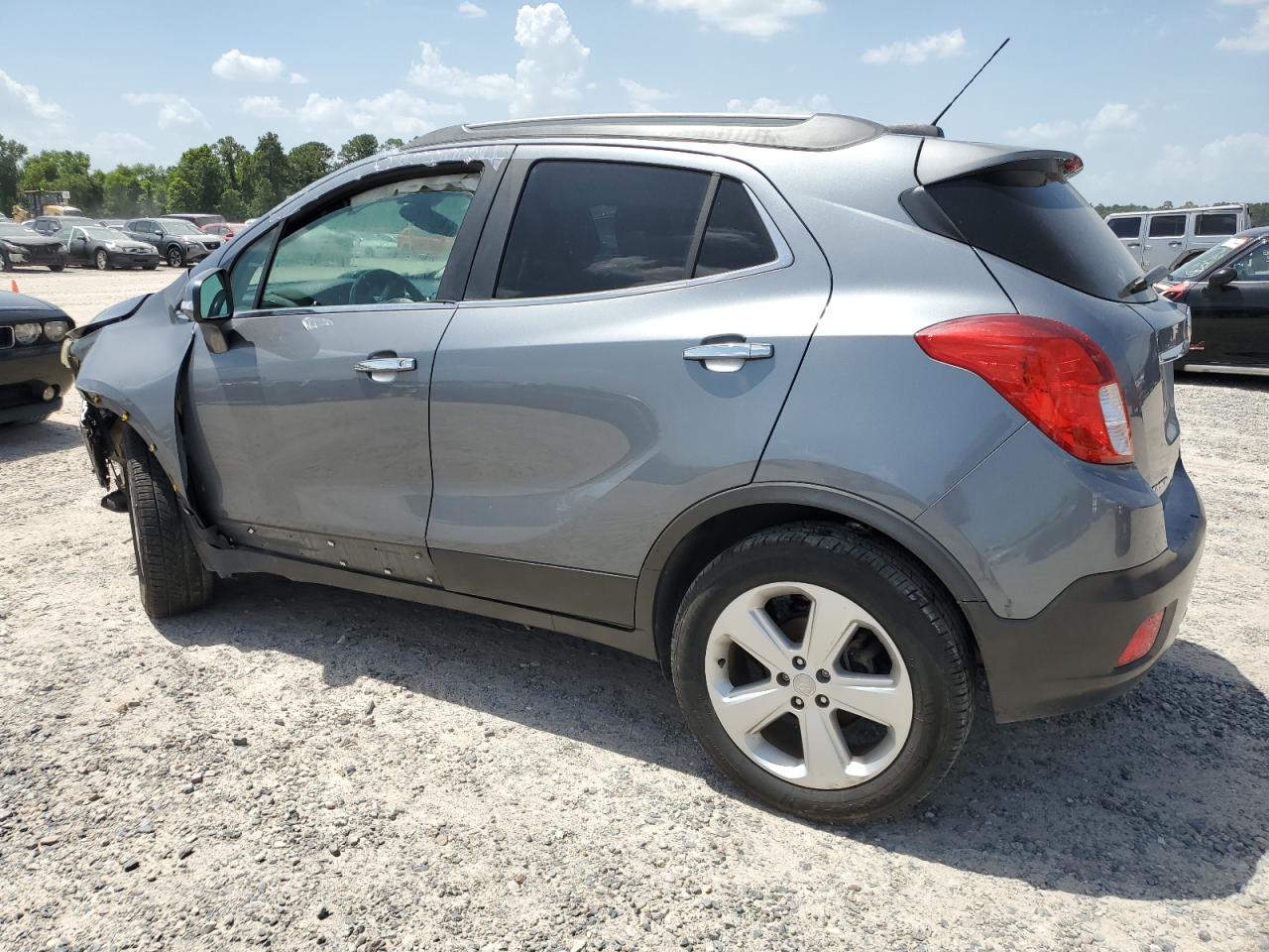 KL4CJASBXFB117932 2015 BUICK ENCORE - Image 2