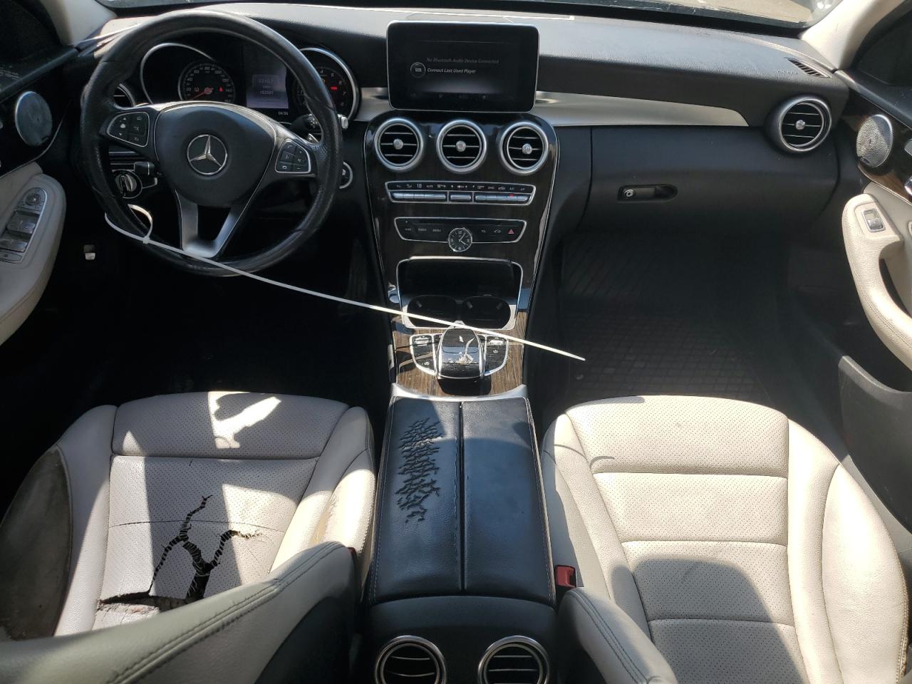 2016 Mercedes-Benz C 300 4Matic VIN: 55SWF4KB9GU142761 Lot: 62048164