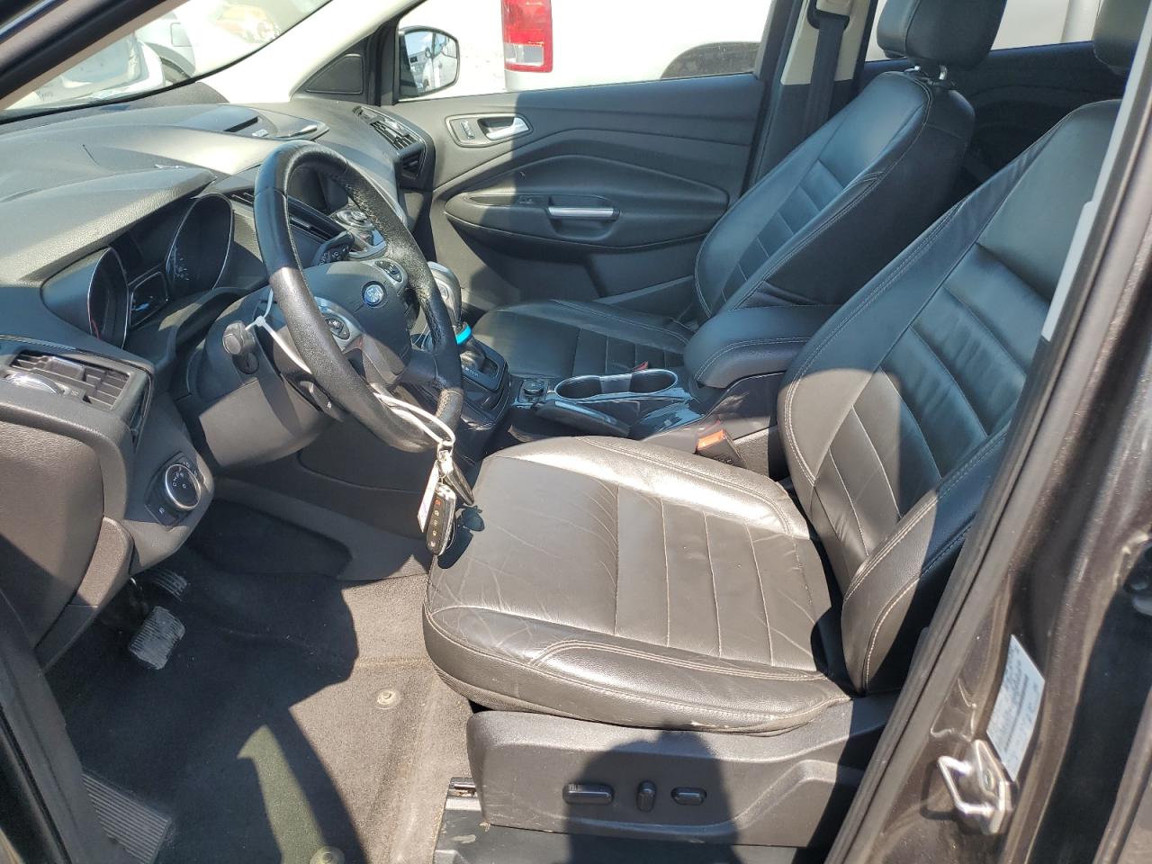 2015 Ford Escape Titanium VIN: 1FMCU9J9XFUB70379 Lot: 63561454