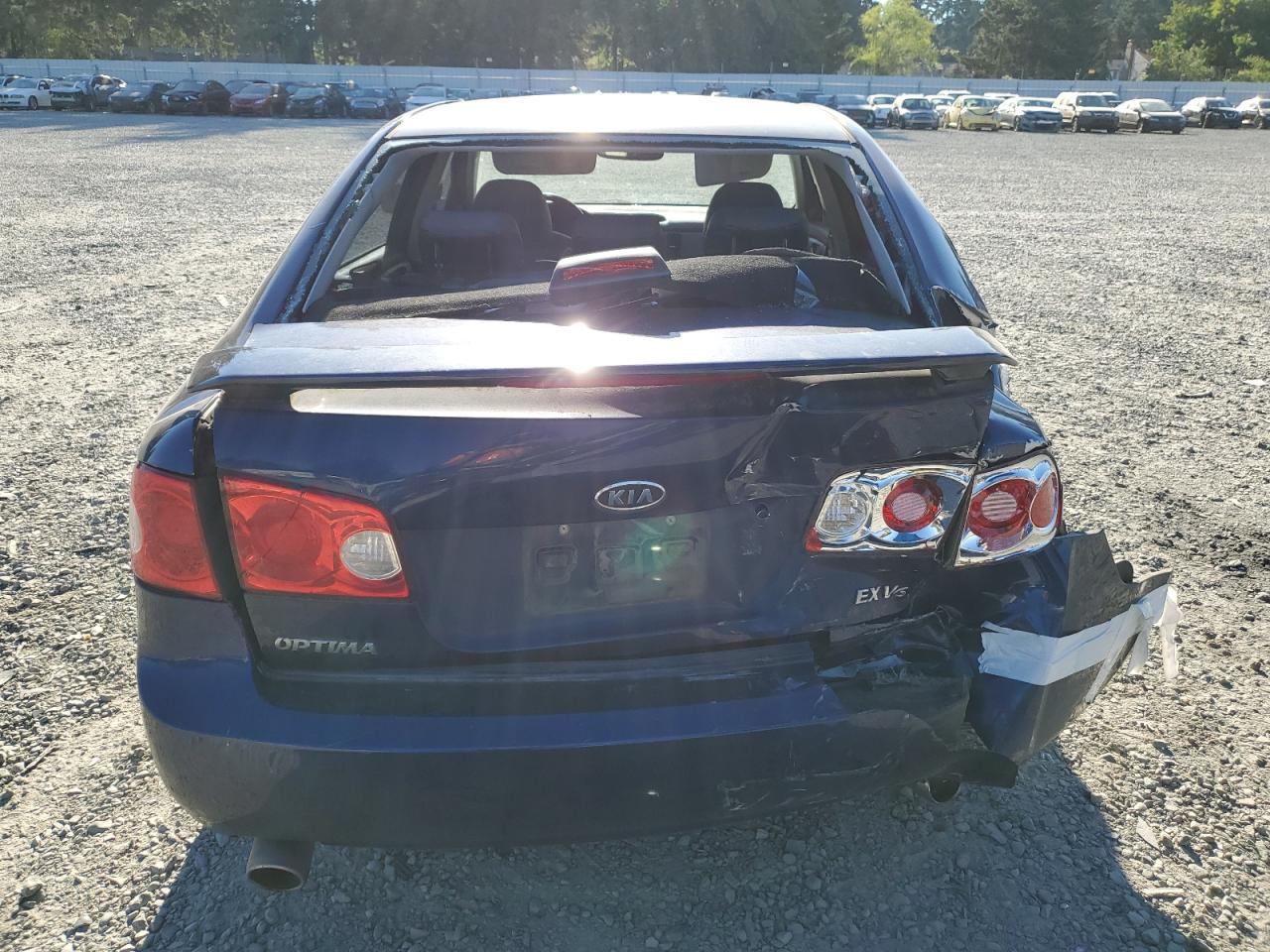 2007 Kia Optima Lx VIN: KNAGE124275141748 Lot: 62185514