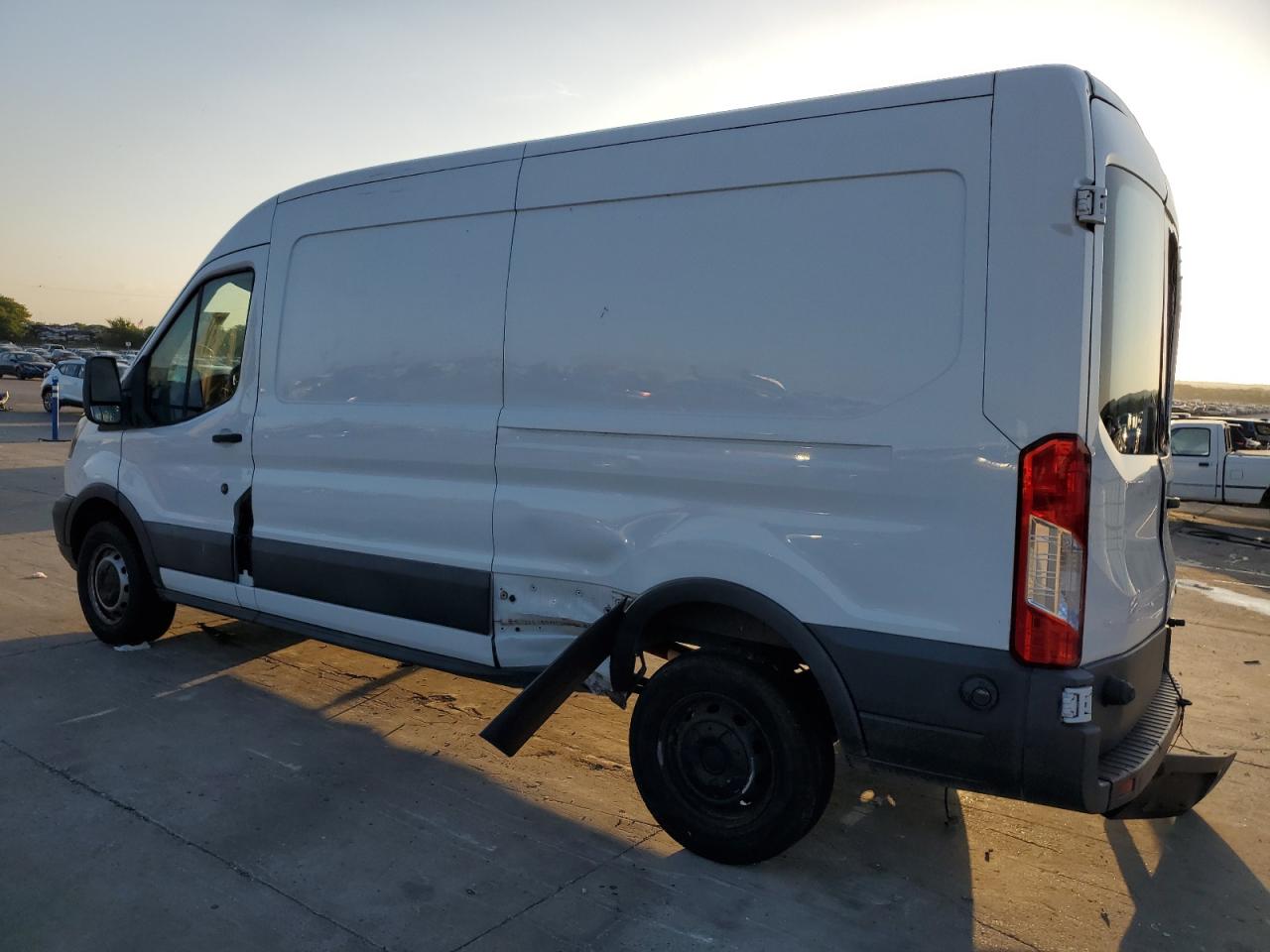 1FTYR2CM5HKA65770 2017 Ford Transit T-250