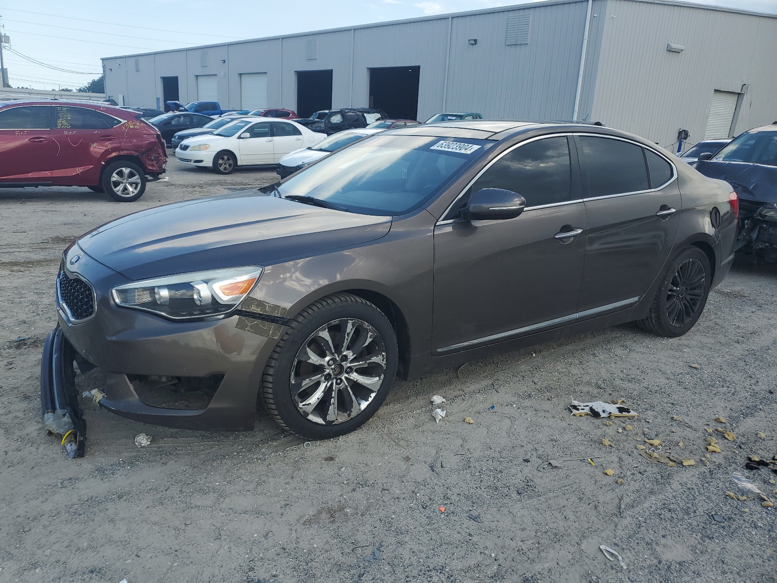 2014 Kia Cadenza Premium vin: KNALN4D71E5130339