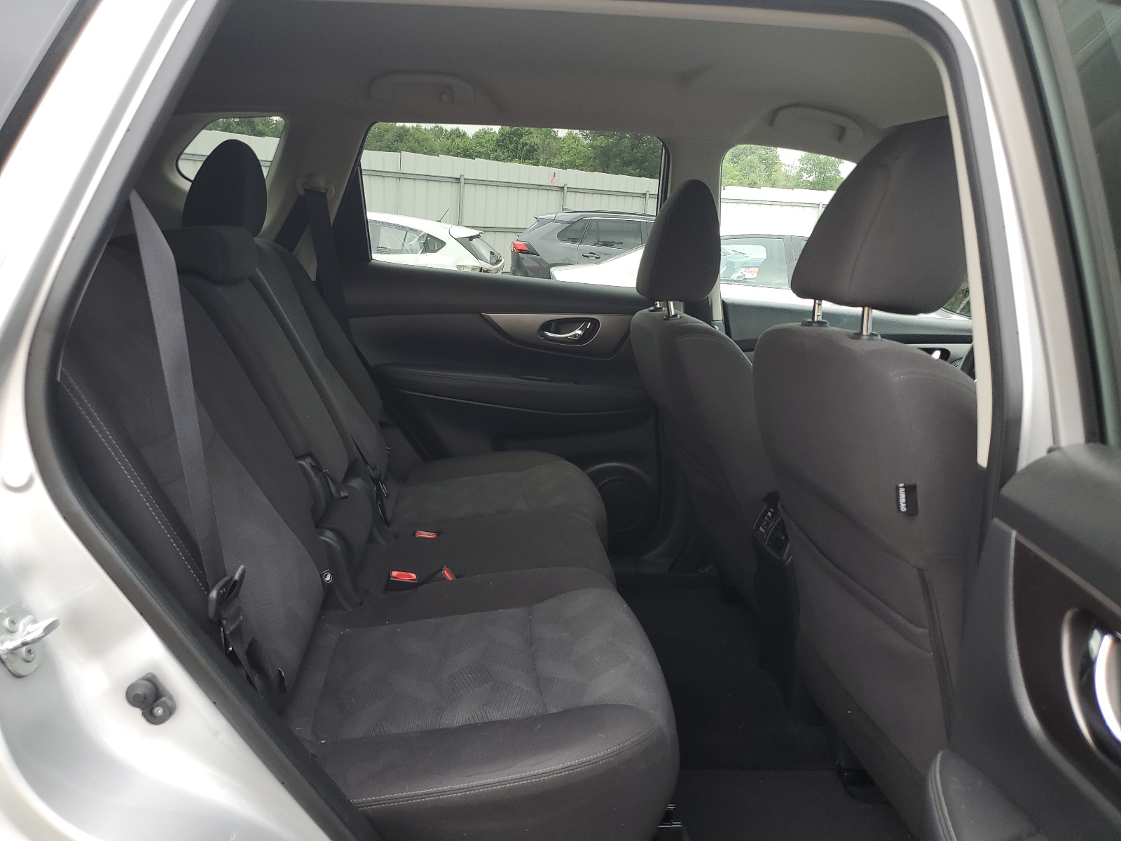 KNMAT2MV8GP679921 2016 Nissan Rogue S