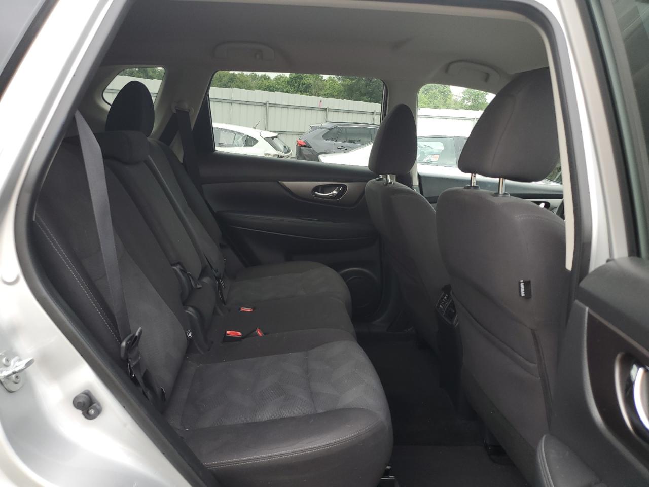 2016 Nissan Rogue S VIN: KNMAT2MV8GP679921 Lot: 64380134