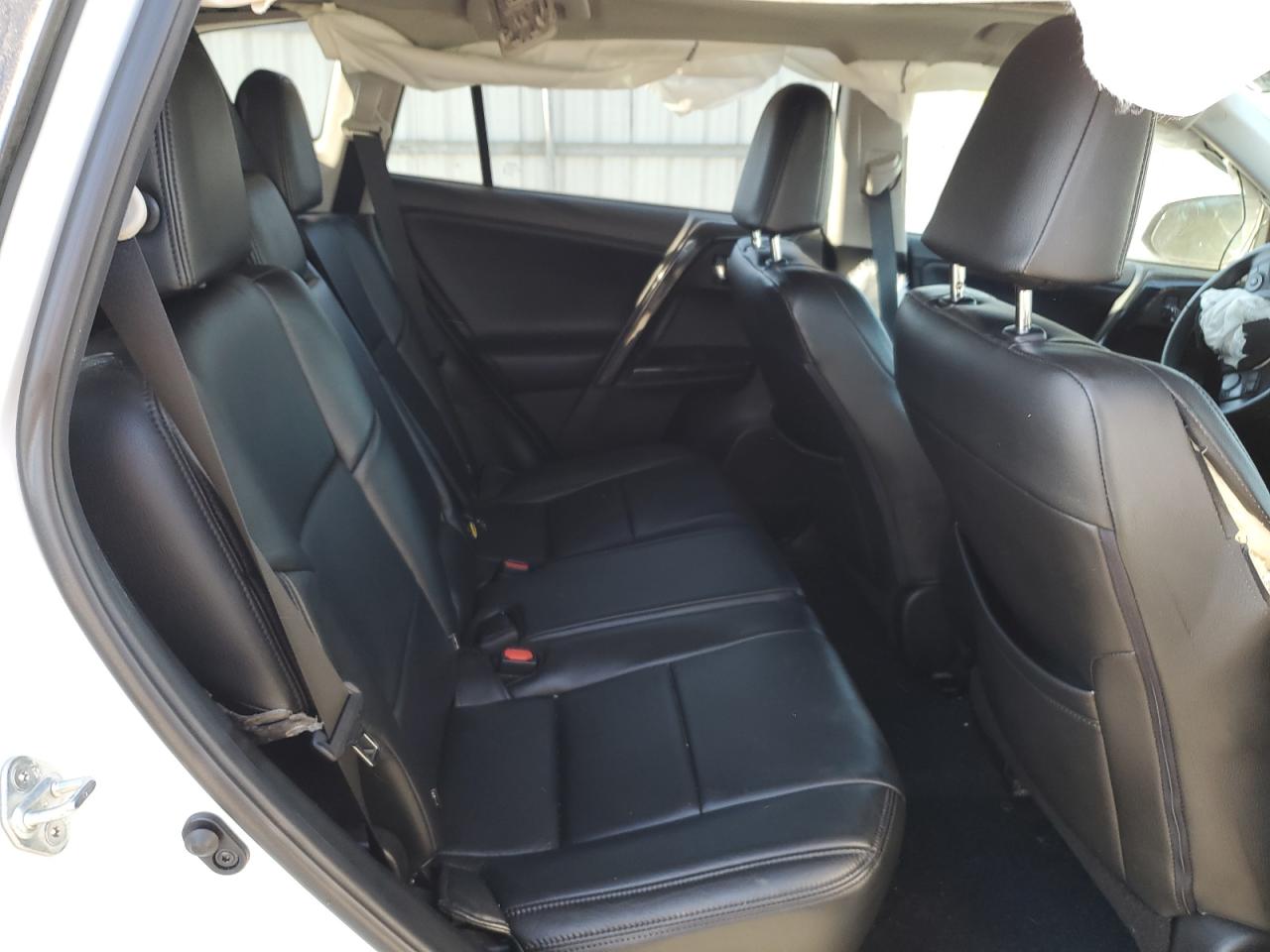 2017 Toyota Rav4 Xle VIN: 2T3RFREV4HW679227 Lot: 64812964