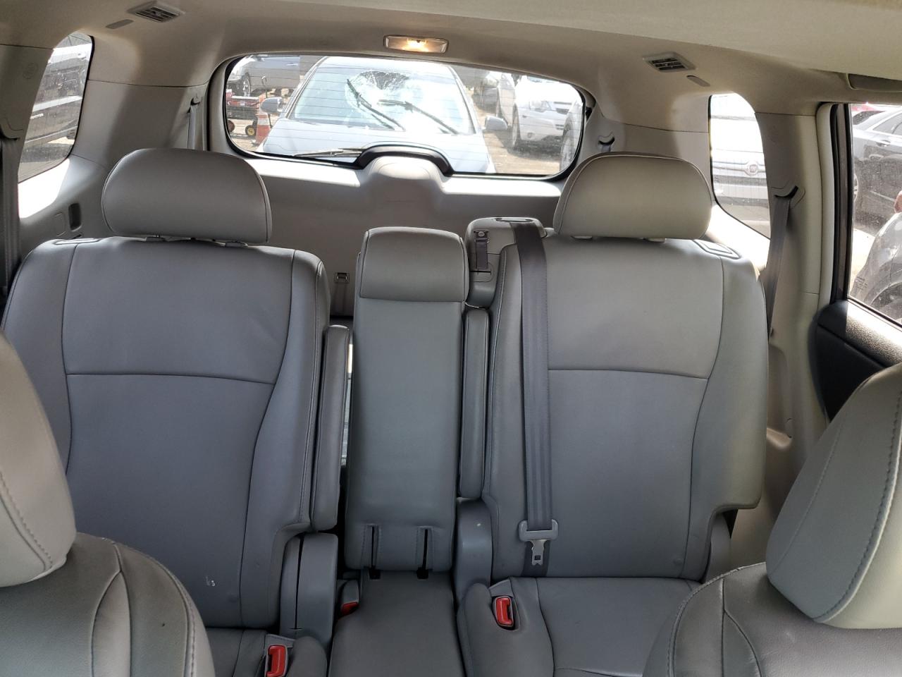 2011 Toyota Highlander Base VIN: 5TDBK3EH5BS059029 Lot: 62848124