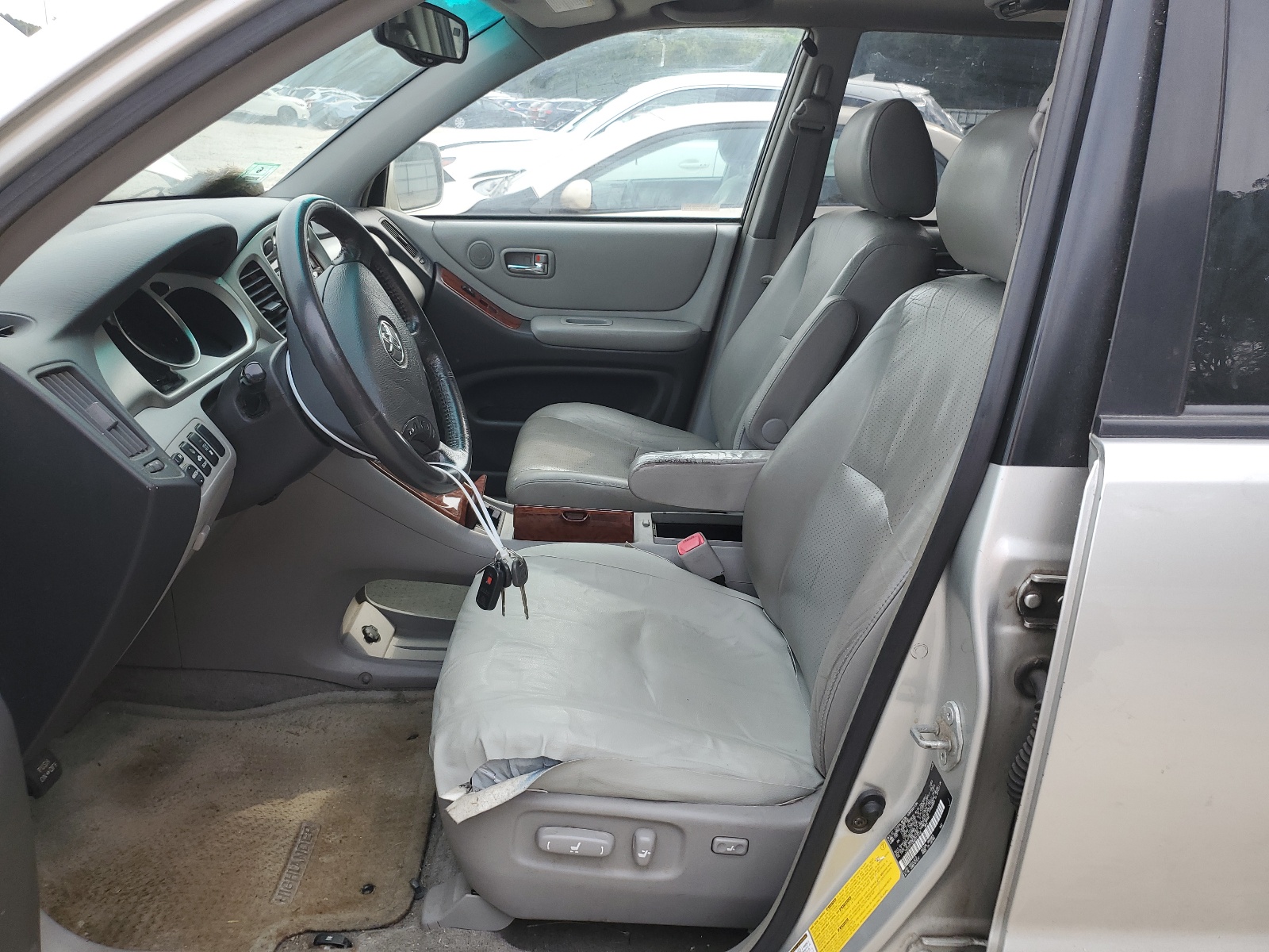 JTEEP21A340017218 2004 Toyota Highlander