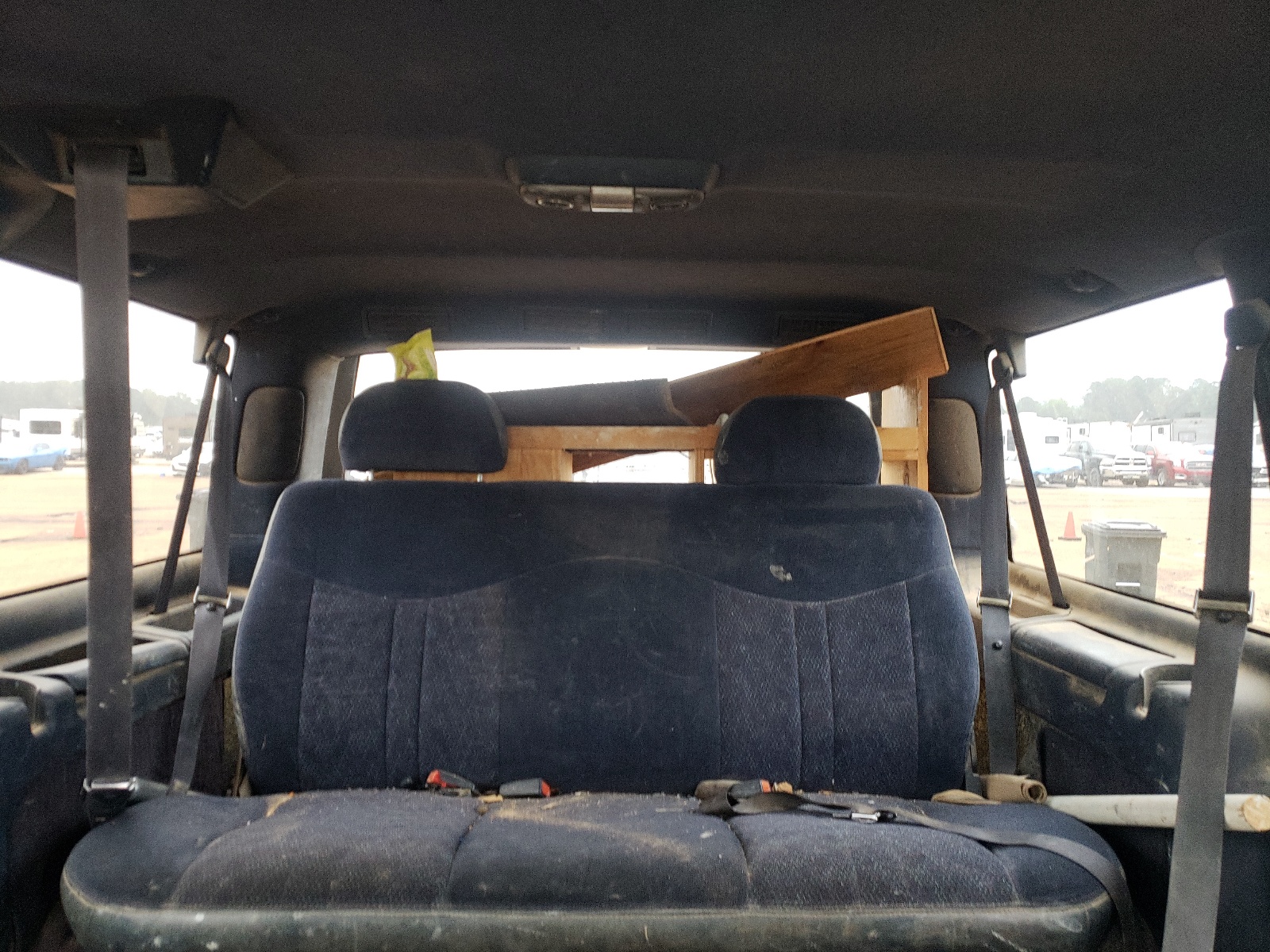 1GNDM19W9YB143880 2000 Chevrolet Astro