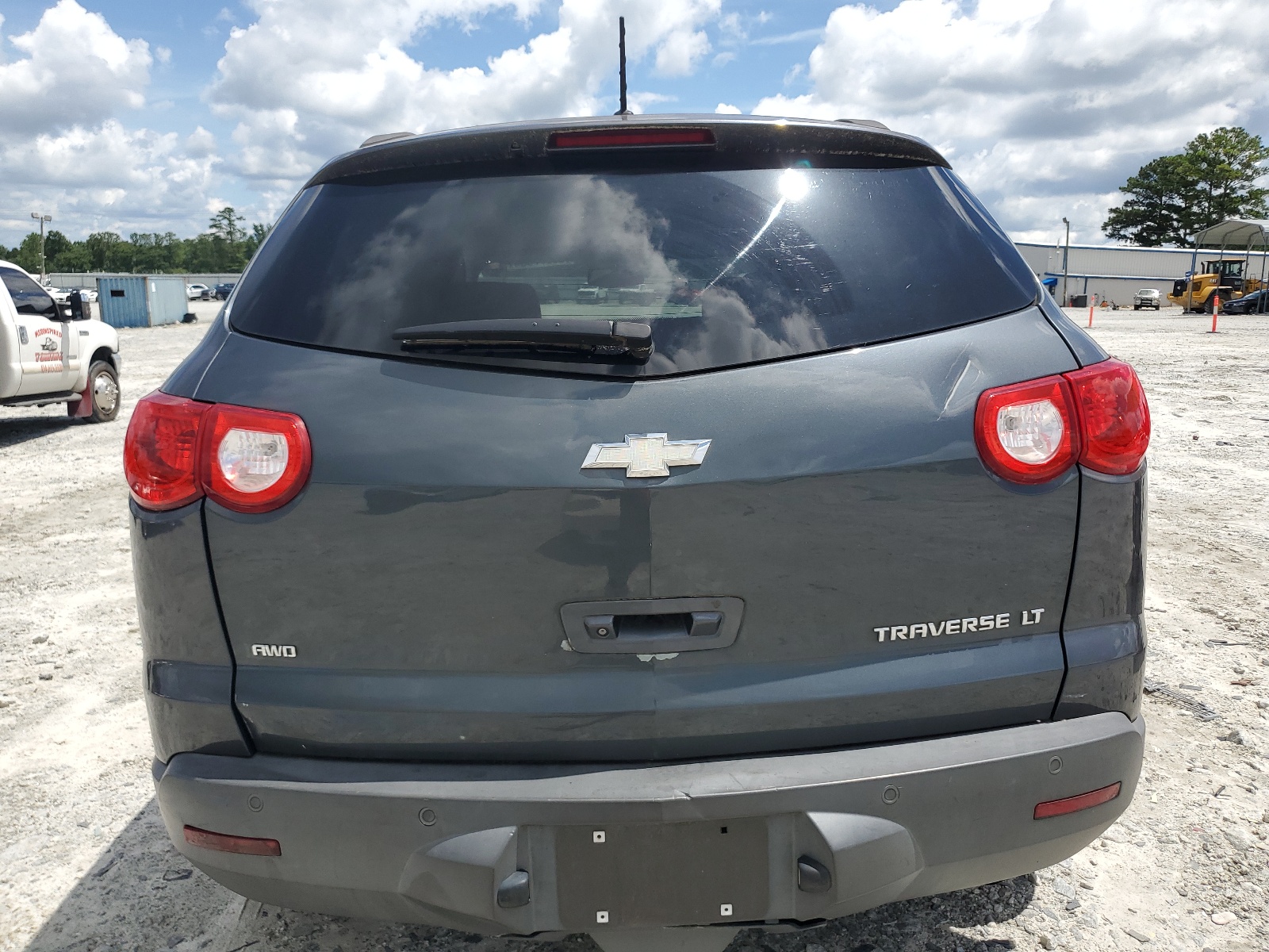 1GNLVFED5AJ233629 2010 Chevrolet Traverse Lt