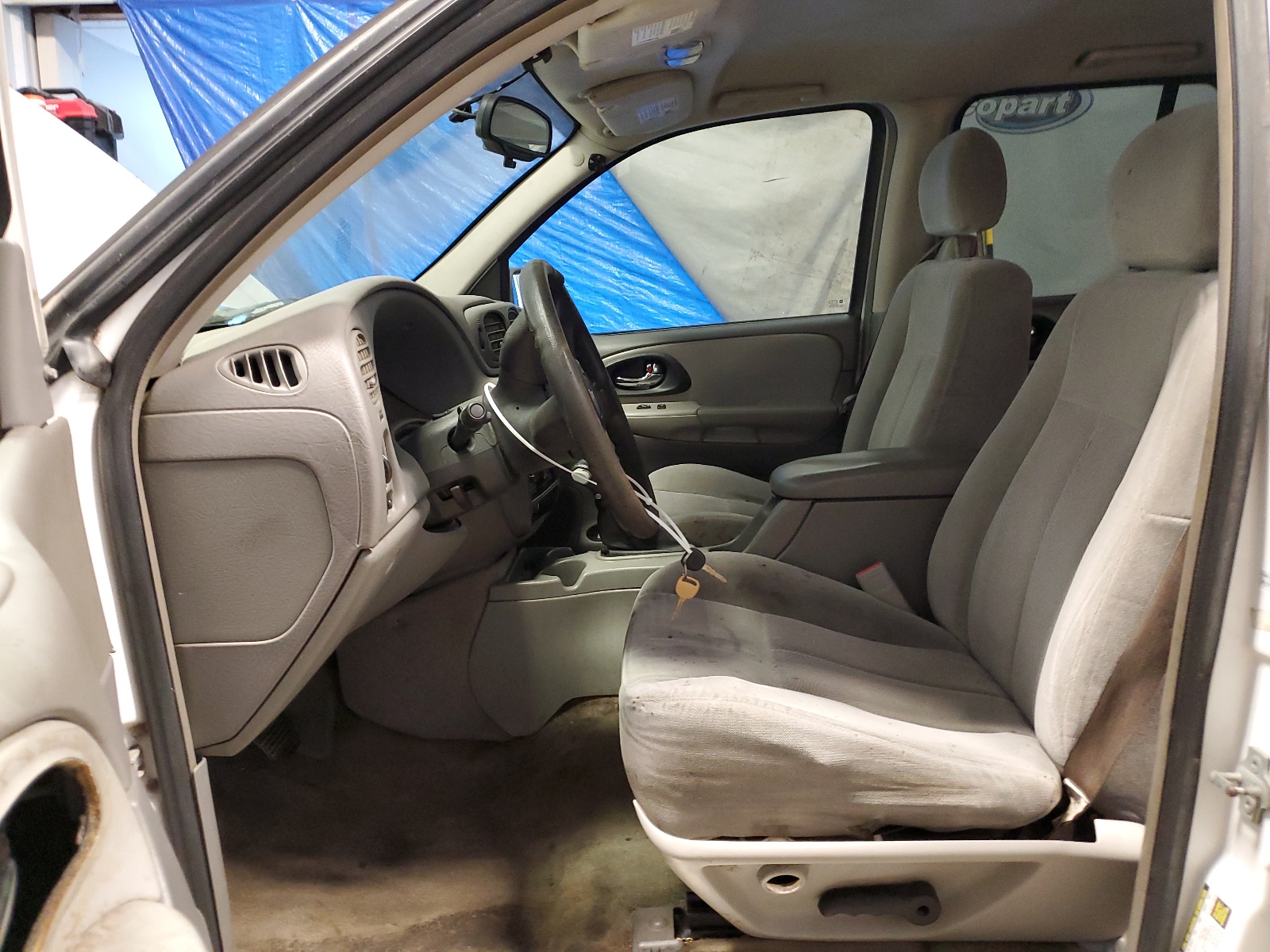 1GNDT13S852318561 2005 Chevrolet Trailblazer Ls