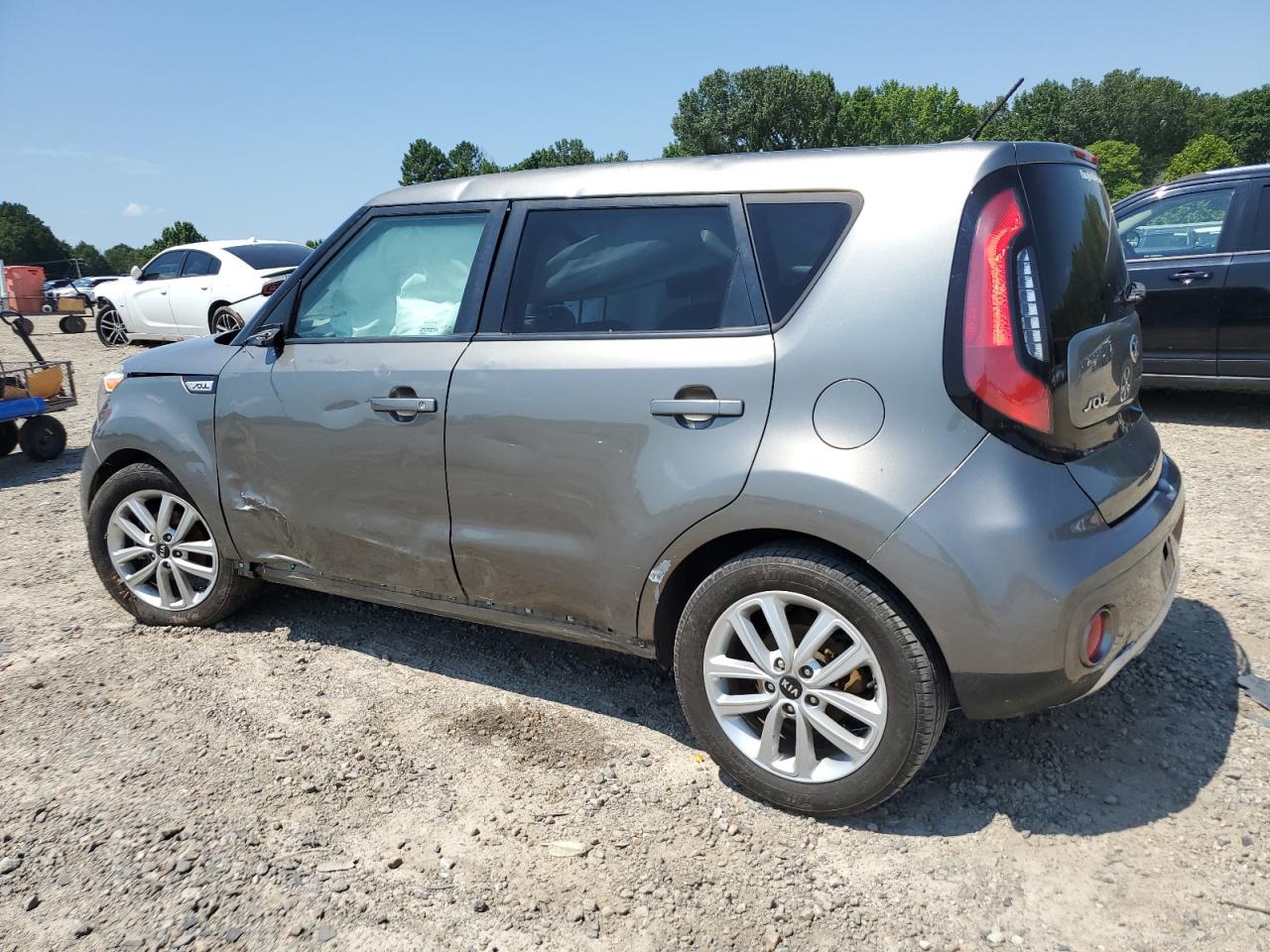 2018 Kia Soul + VIN: KNDJP3A53J7603349 Lot: 62325384