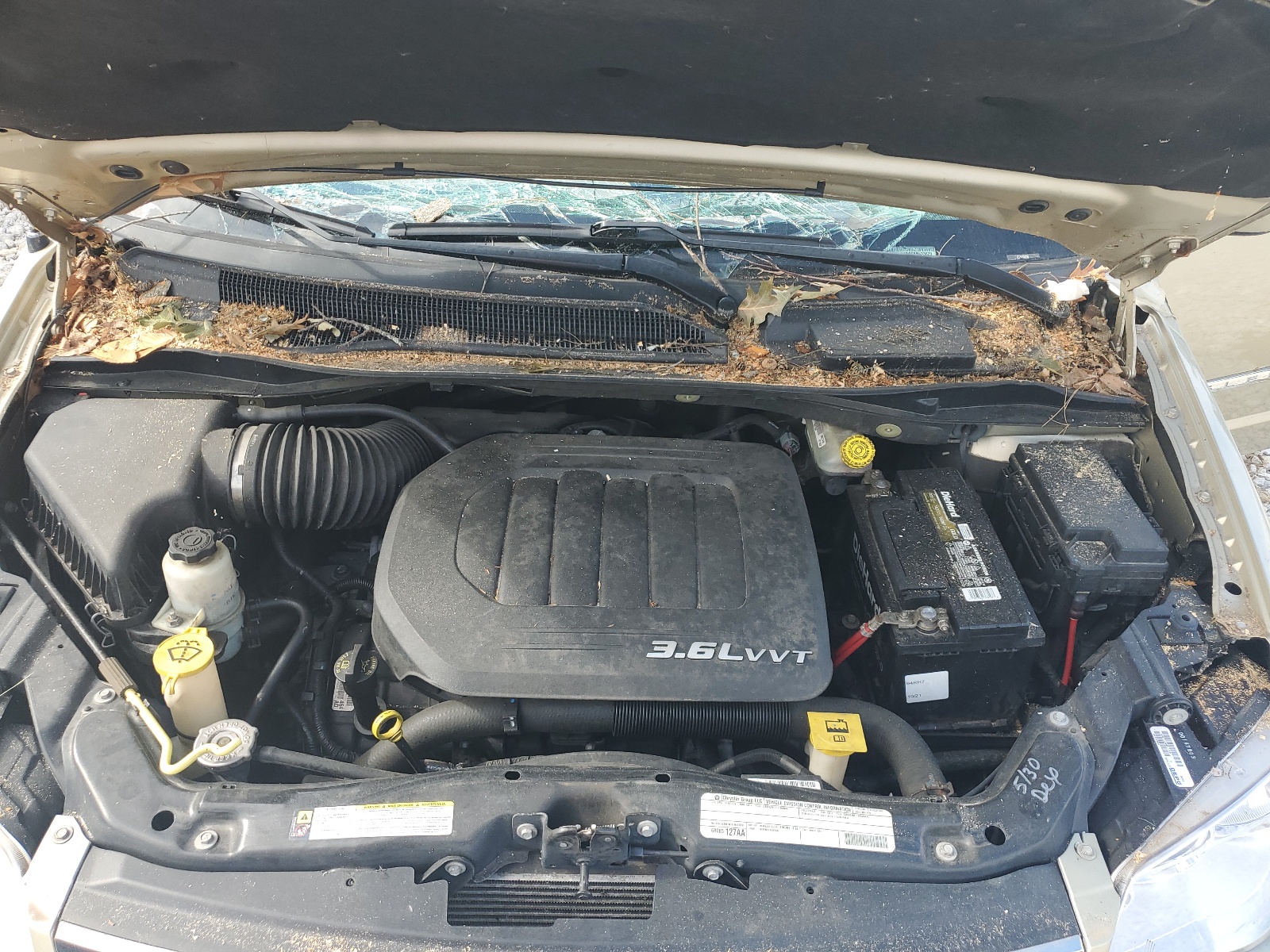 2A4RR5DG5BR633629 2011 Chrysler Town & Country Touring