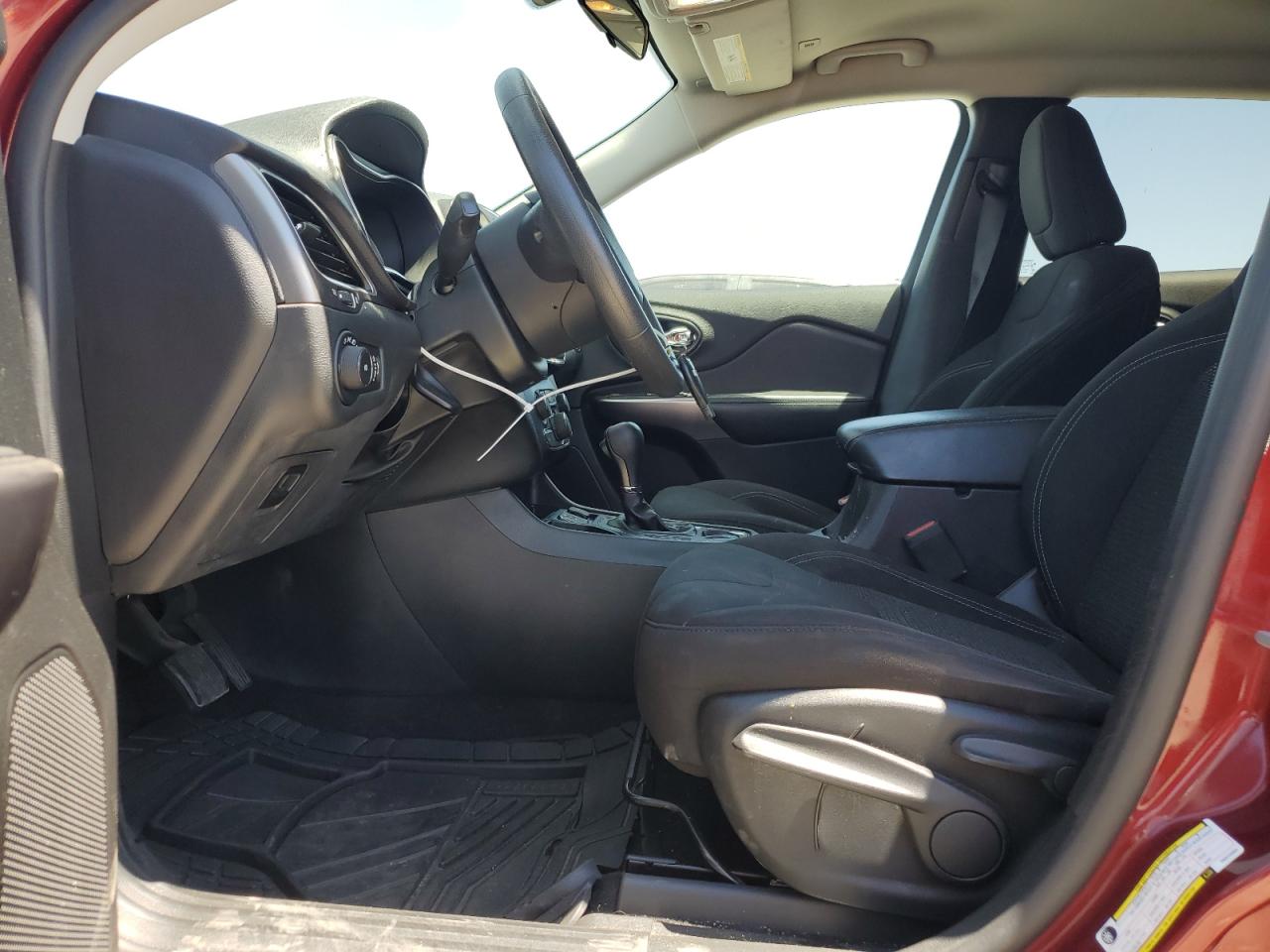 2019 Jeep Cherokee Latitude VIN: 1C4PJLCB9KD474504 Lot: 62569814