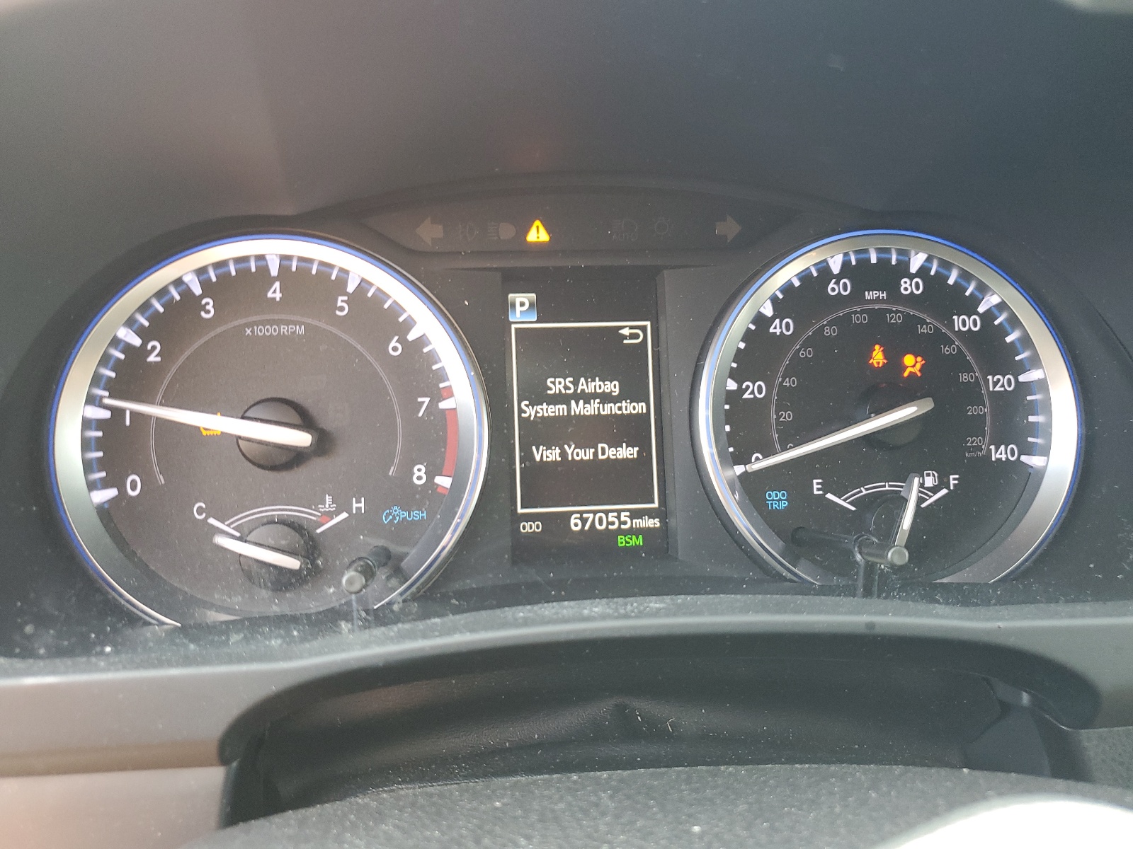 5TDJZRFH2KS986997 2019 Toyota Highlander Se