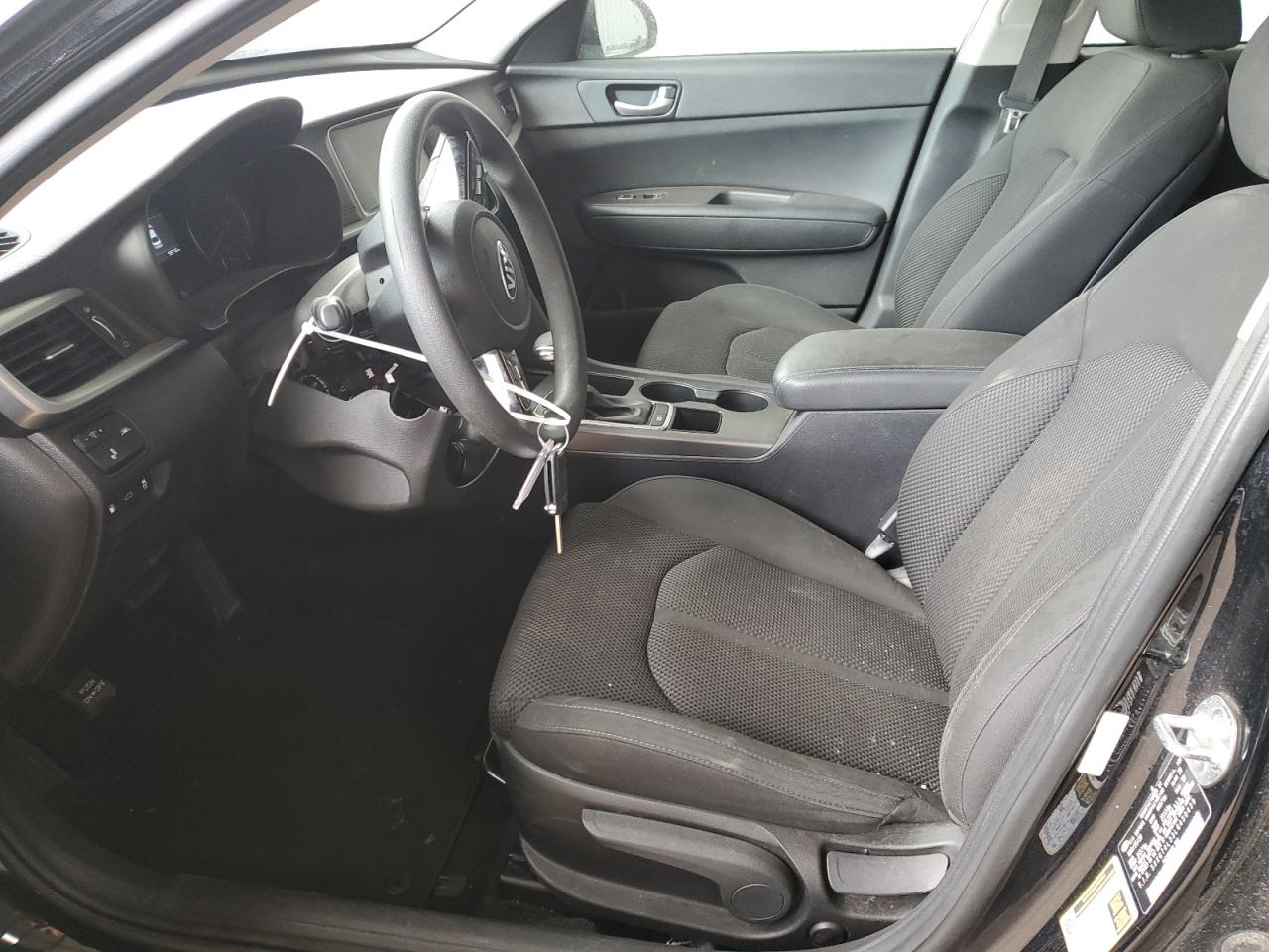 2020 Kia Optima Lx VIN: 5XXGT4L33LG450439 Lot: 64124974