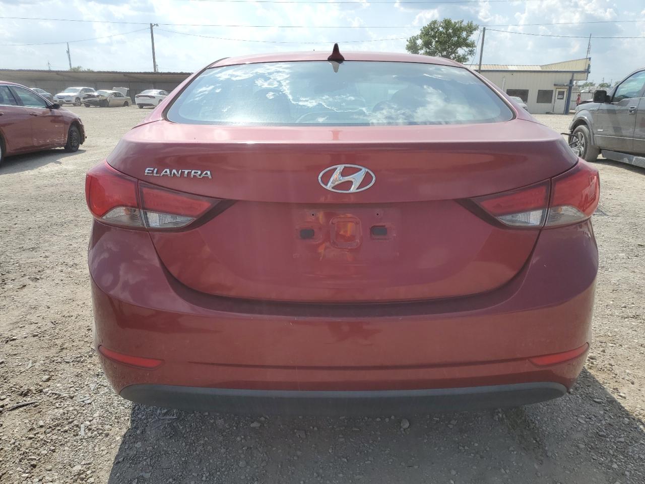 2015 Hyundai Elantra Se VIN: 5NPDH4AE2FH583405 Lot: 62320294