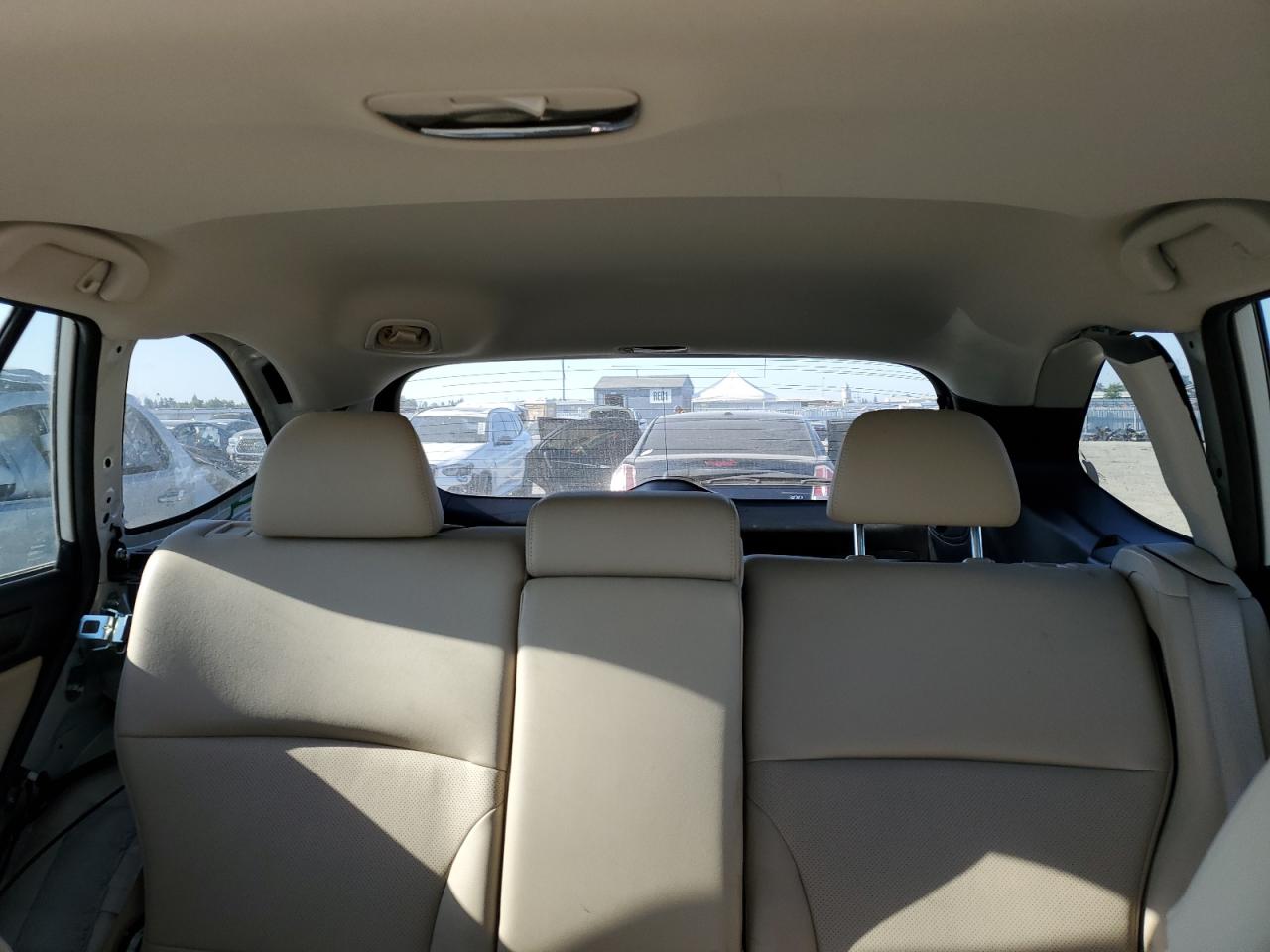 2017 Subaru Outback 3.6R Limited VIN: 4S4BSENC3H3228115 Lot: 61889274