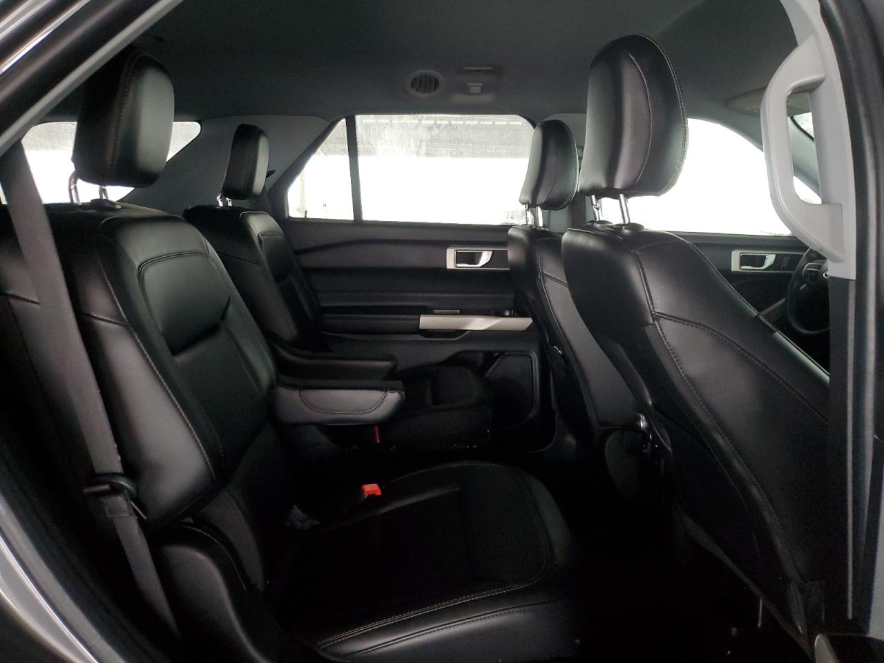 2022 Ford Explorer Xlt VIN: 1FMSK7DH2NGA72002 Lot: 64670534